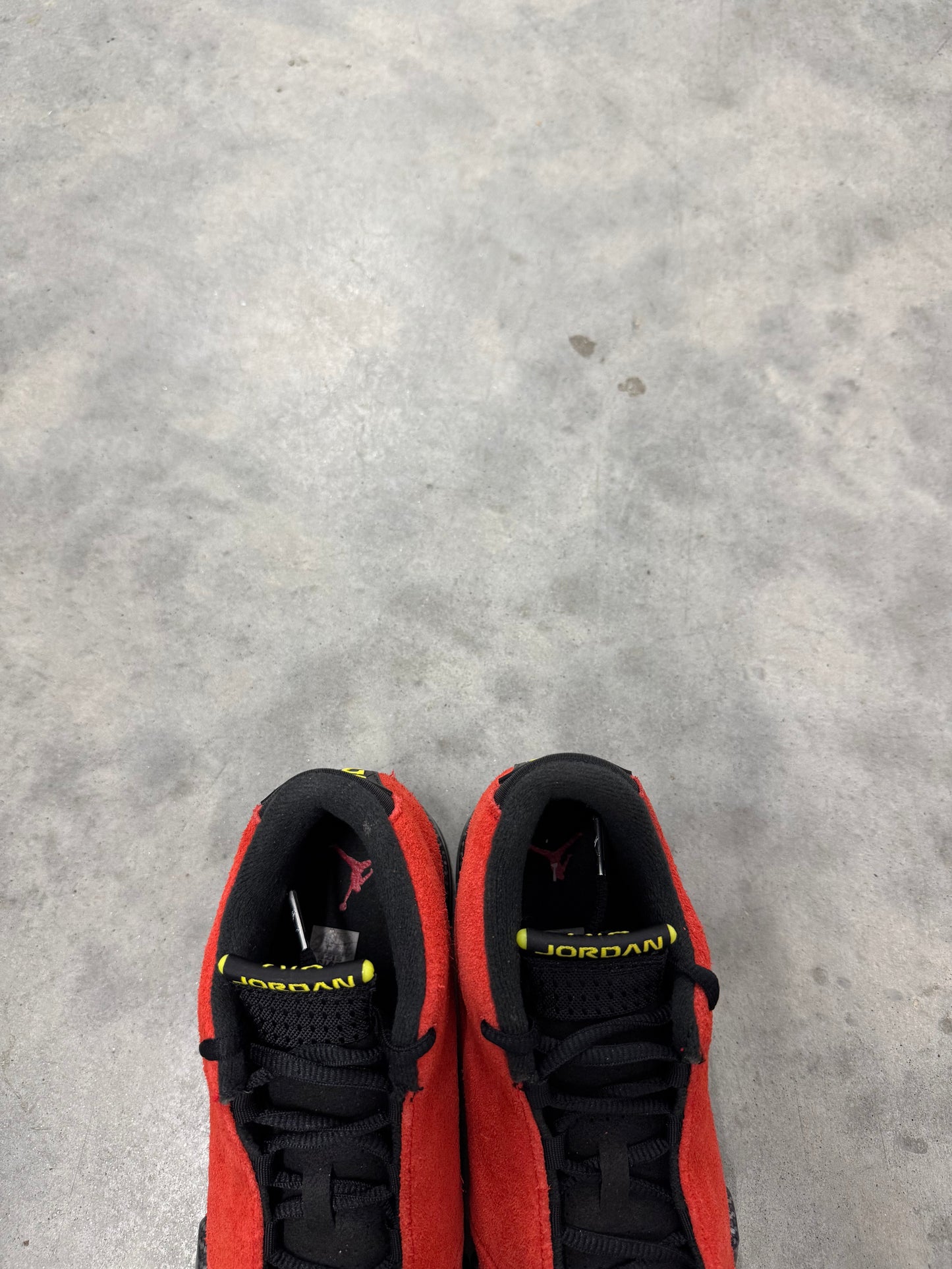 JORDAN 14 “ Ferrari “