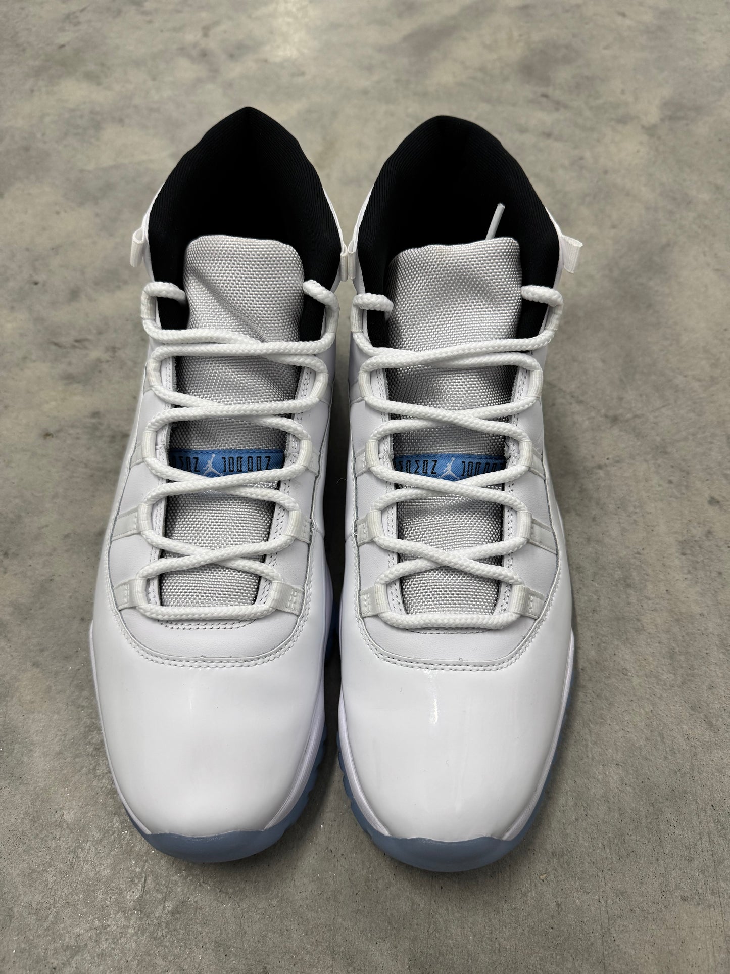 JORDAN 11 “ Legend Blue “