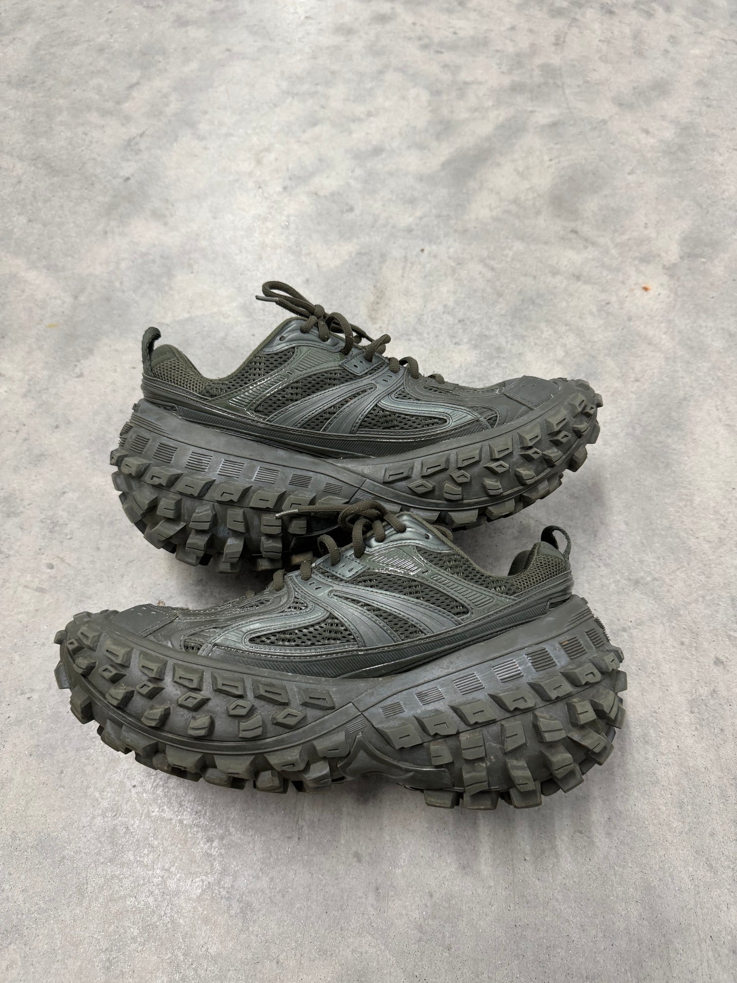 BALENCIAGA BOUNCER “ Dark Green “