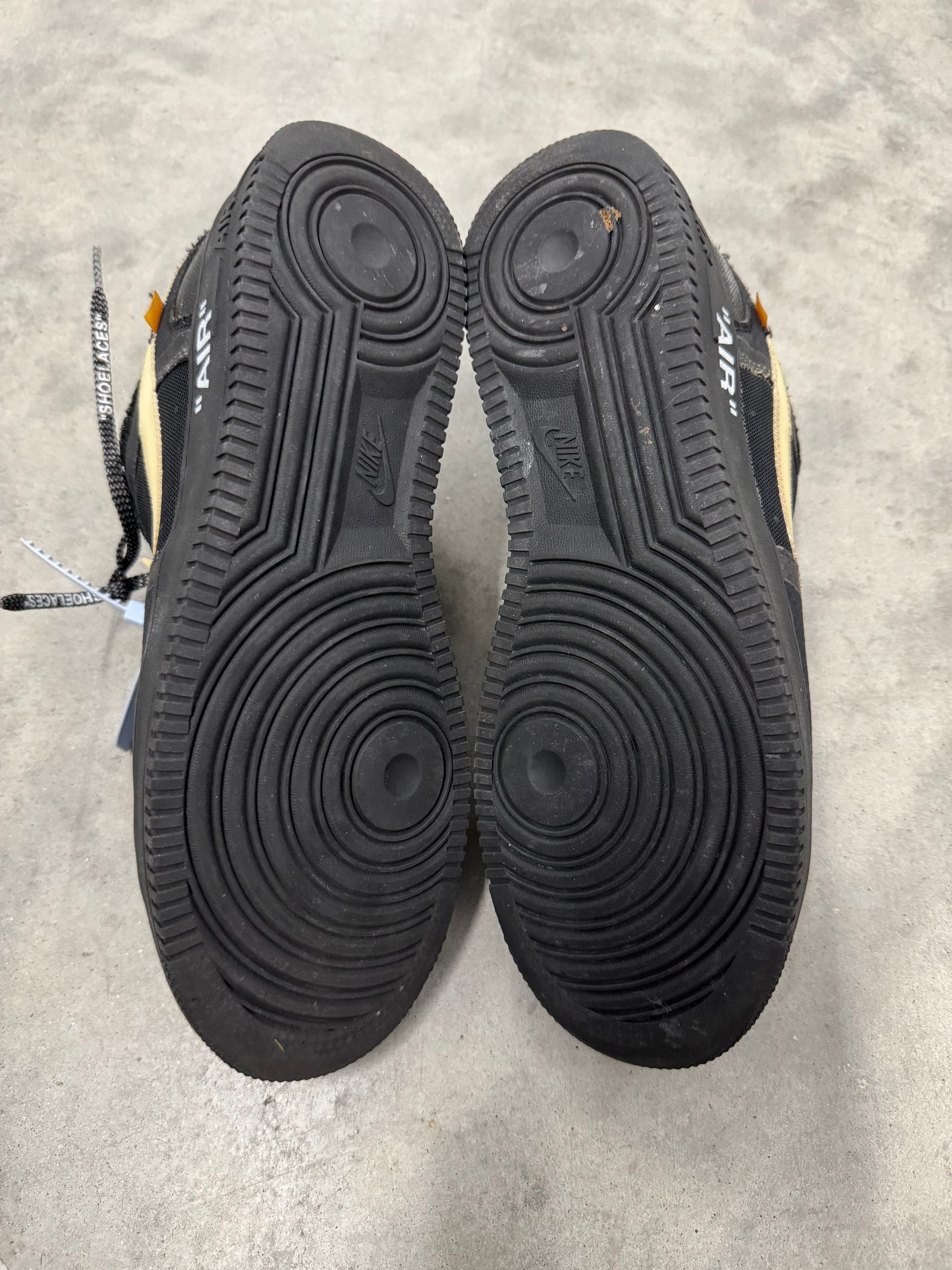 OFF-WHITE AIR FORCE 1 LOW “ Black “