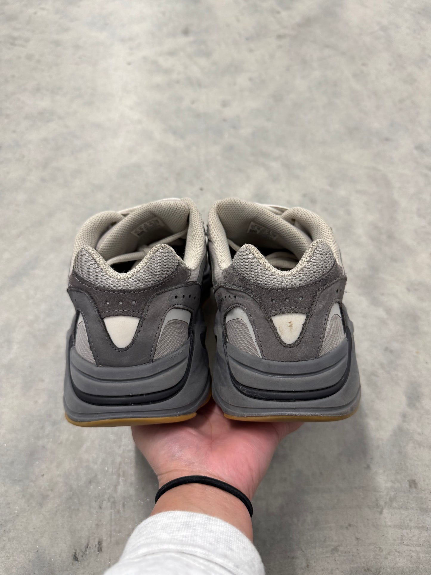 YEEZY BOOST 700 V2 “ Tephra “