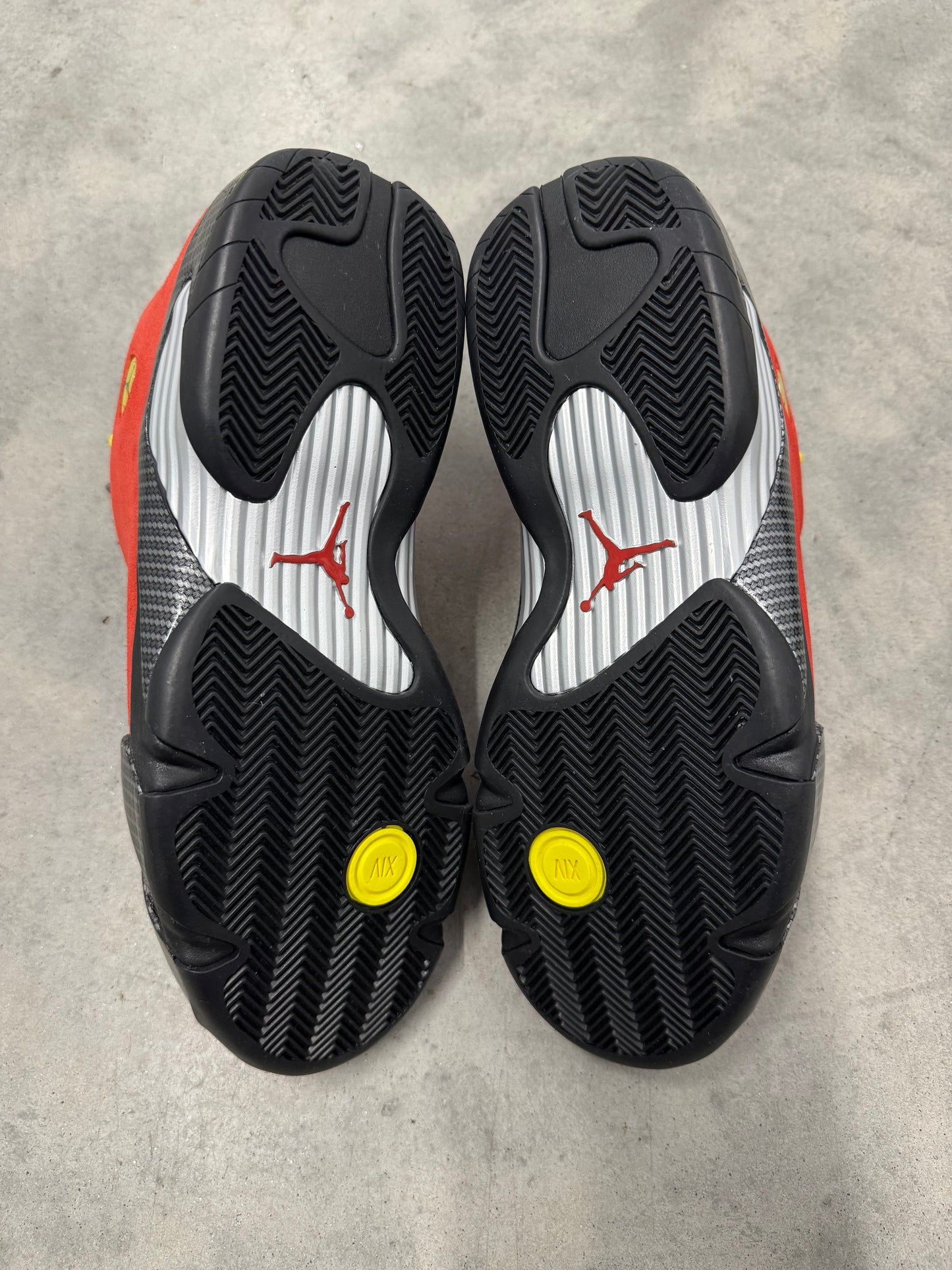 JORDAN 14 “ Ferrari “