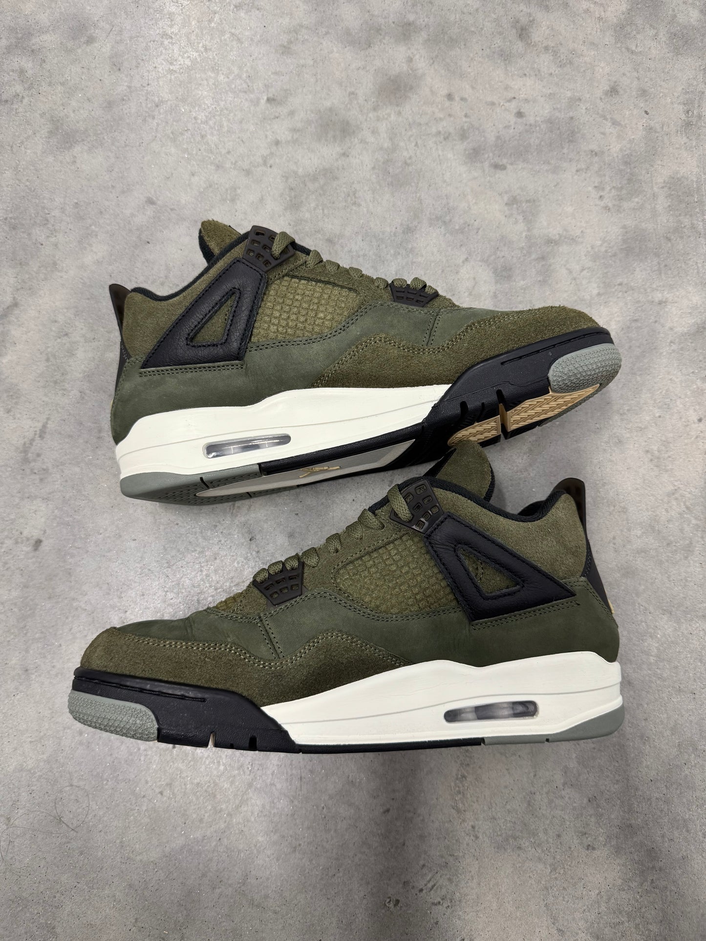 JORDAN 4 SE CRAFT “ Olive “