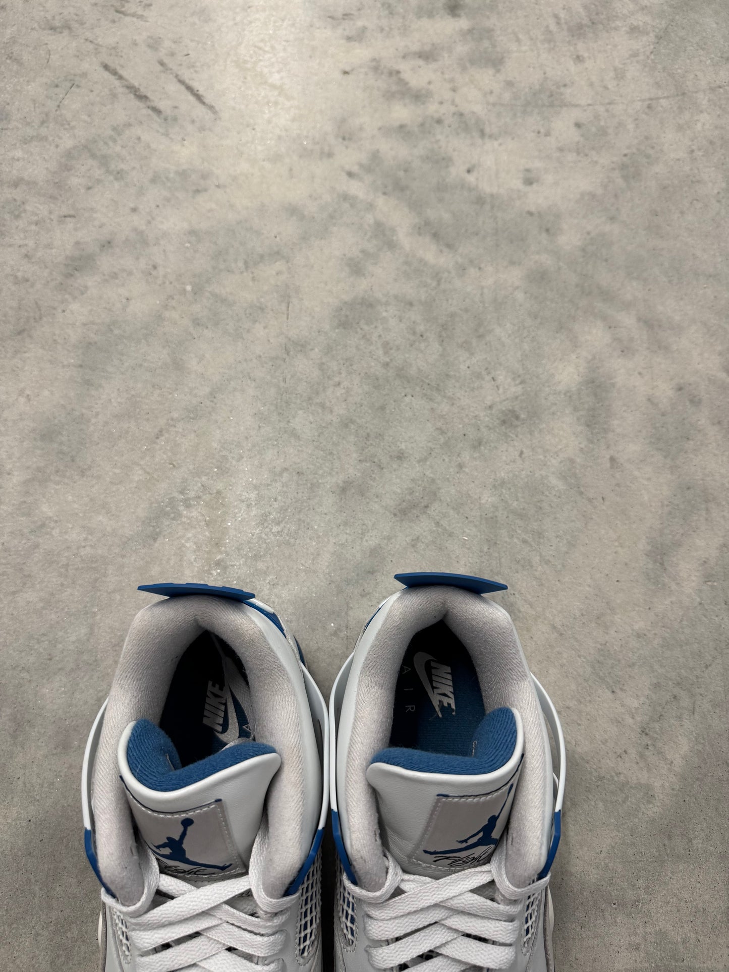 JORDAN 4 “ Military Blue “