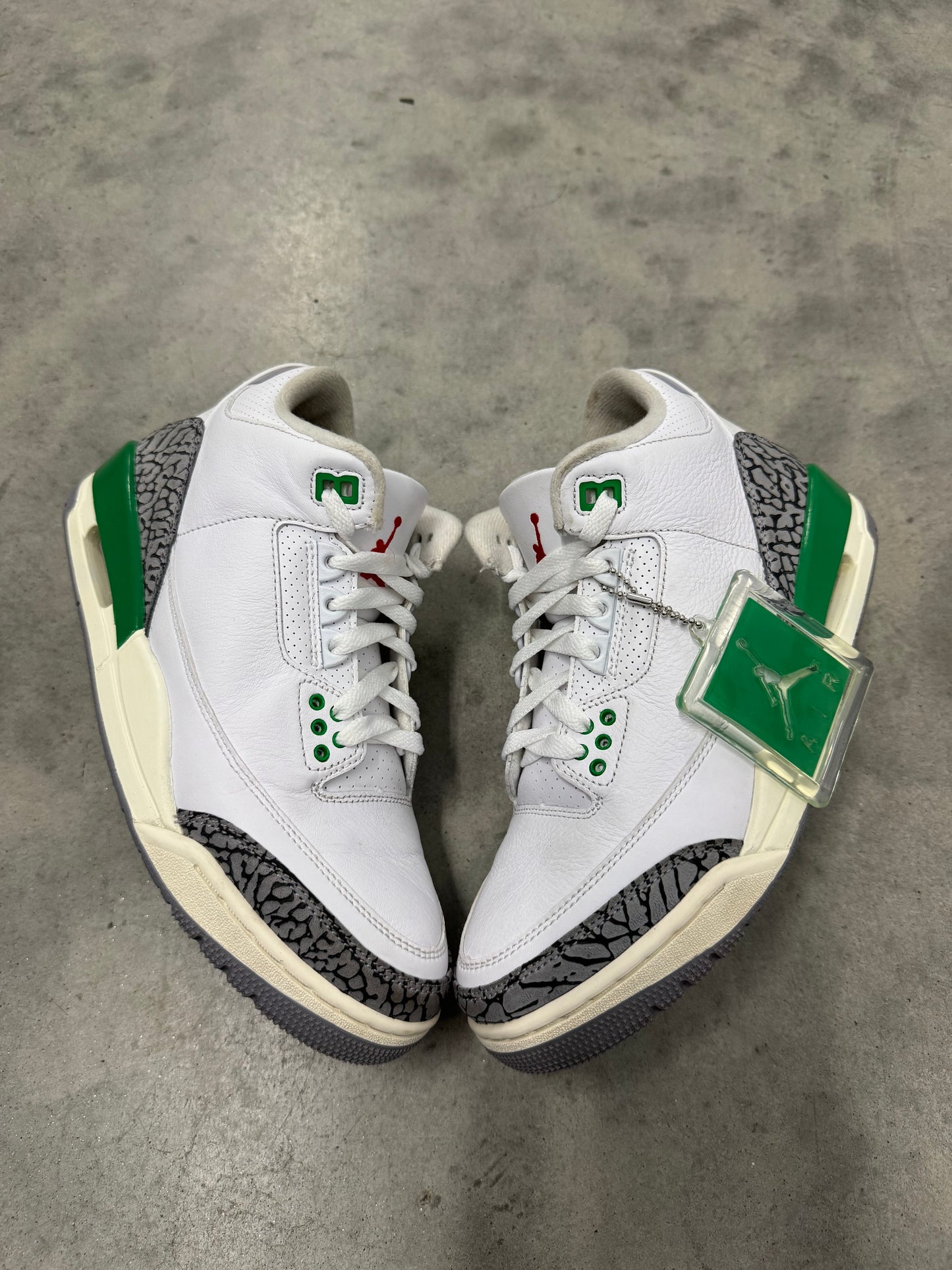 JORDAN 3 “ Lucky Green “