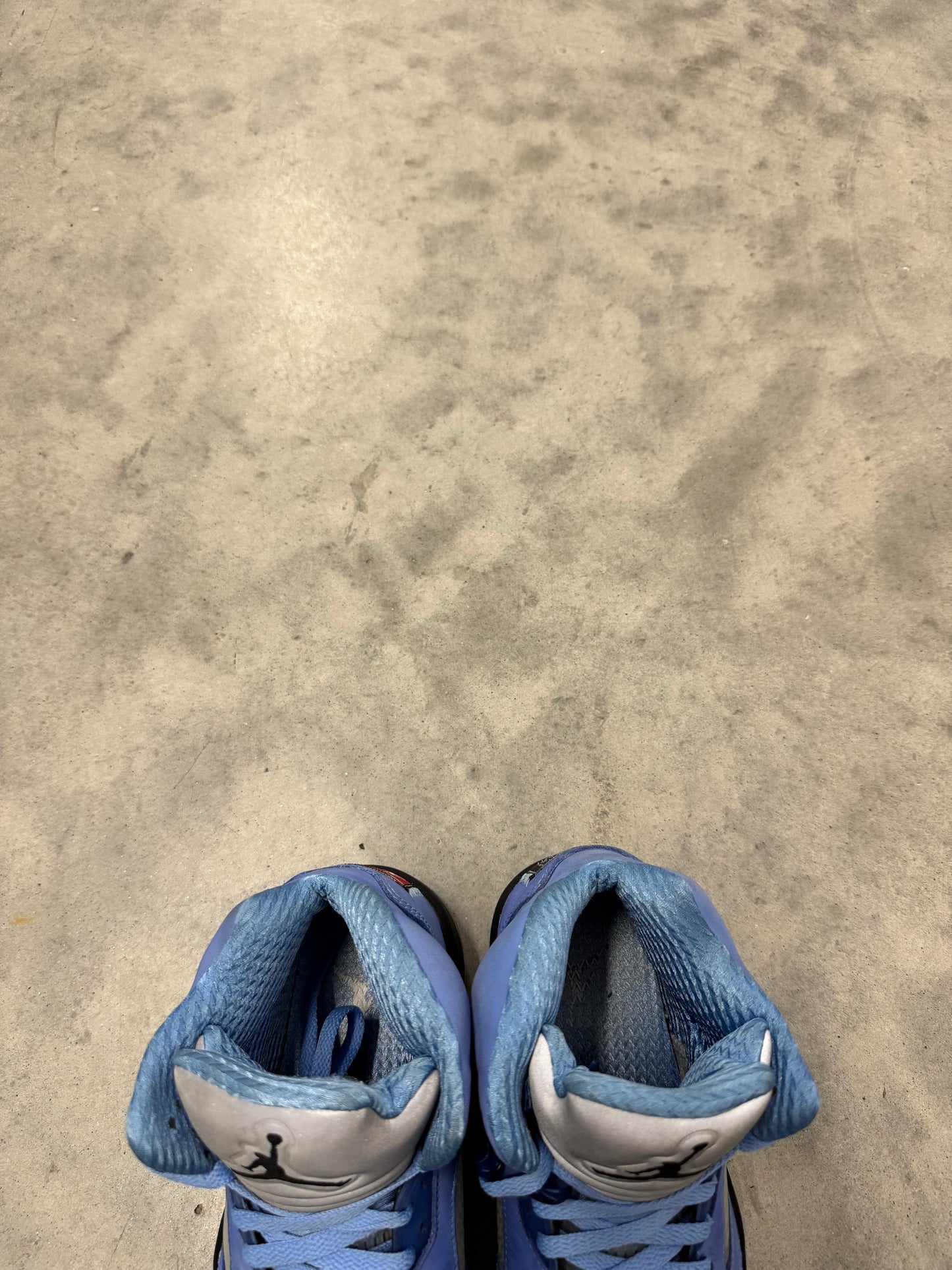 JORDAN 5 “ UNC “