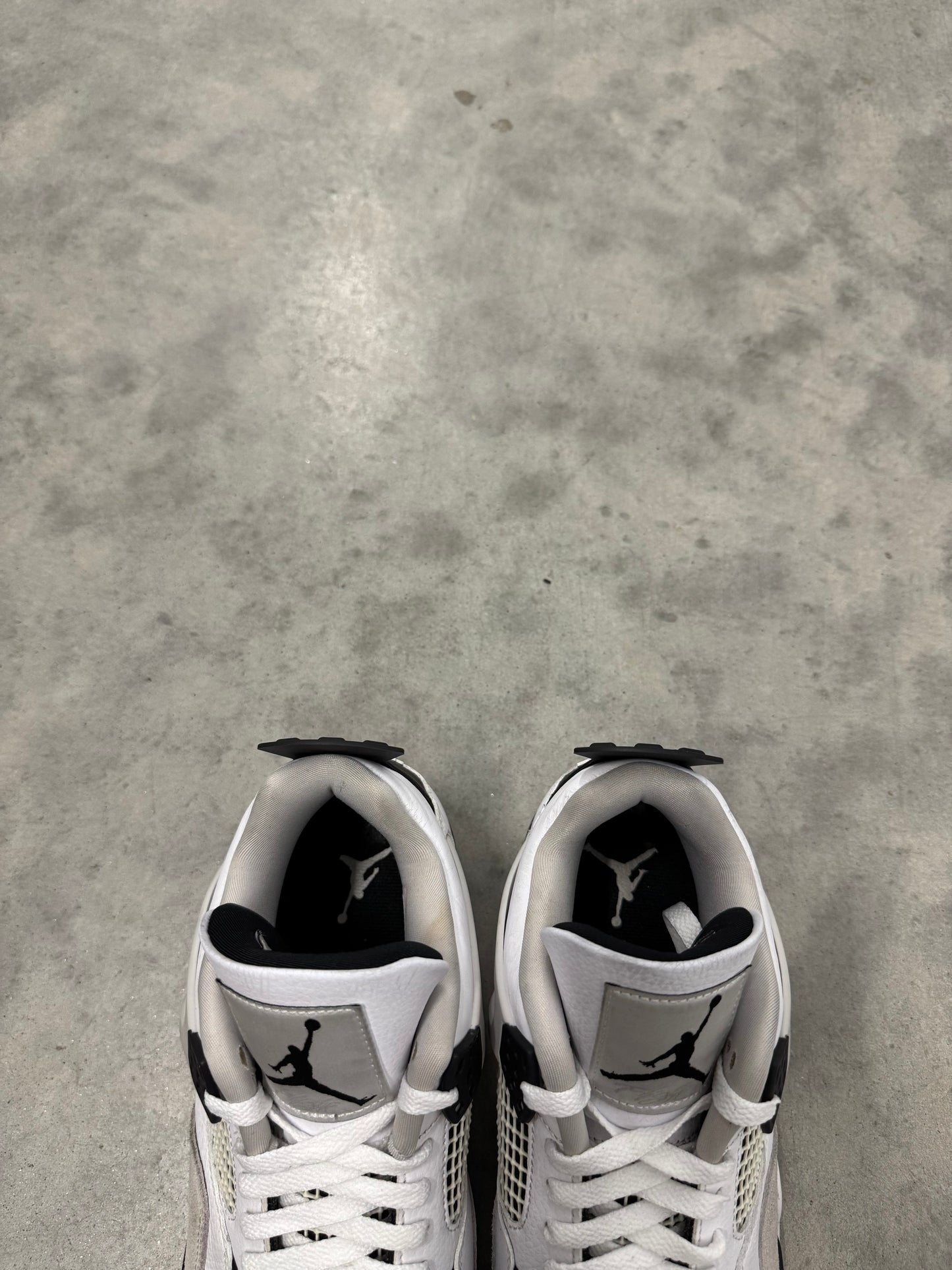 JORDAN 4 “ Military Black “