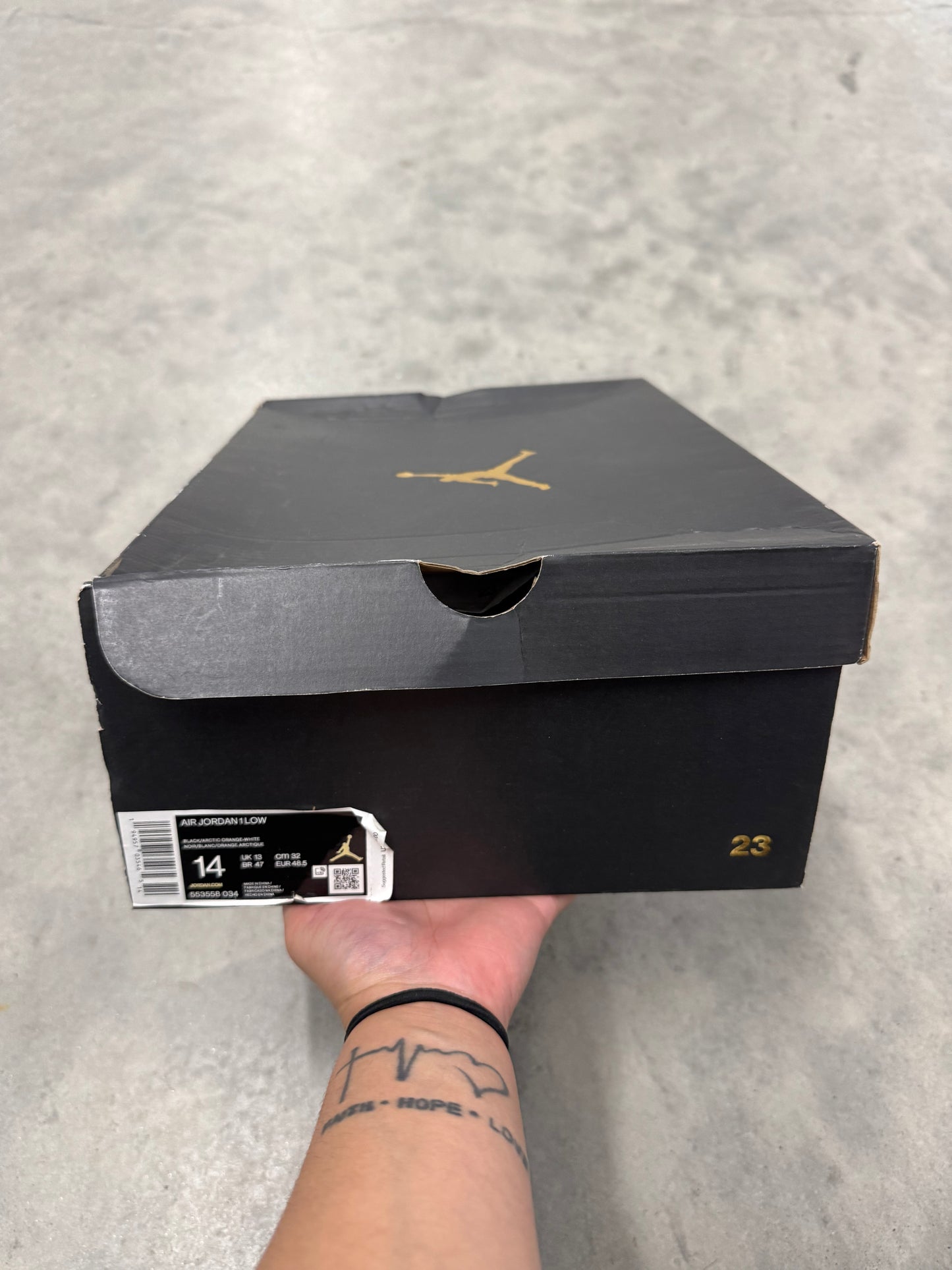 JORDAN 1 LOW “ Crimson Tint “