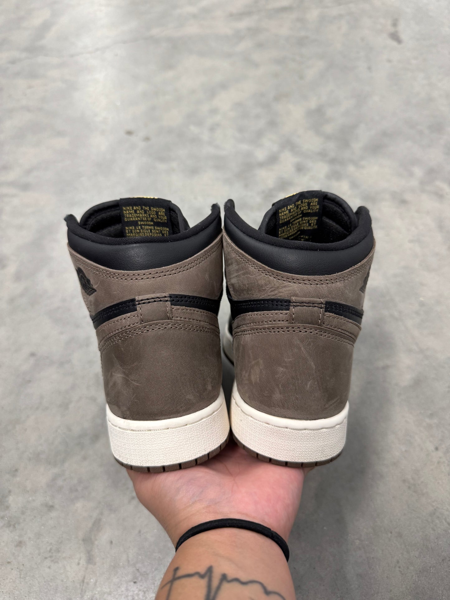 JORDAN 1 “ Palomino “