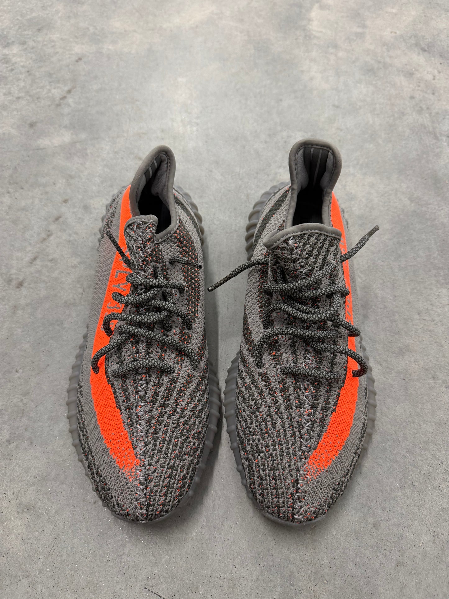 YEEZY BOOST 350 V2 “ Beluga Reflective “