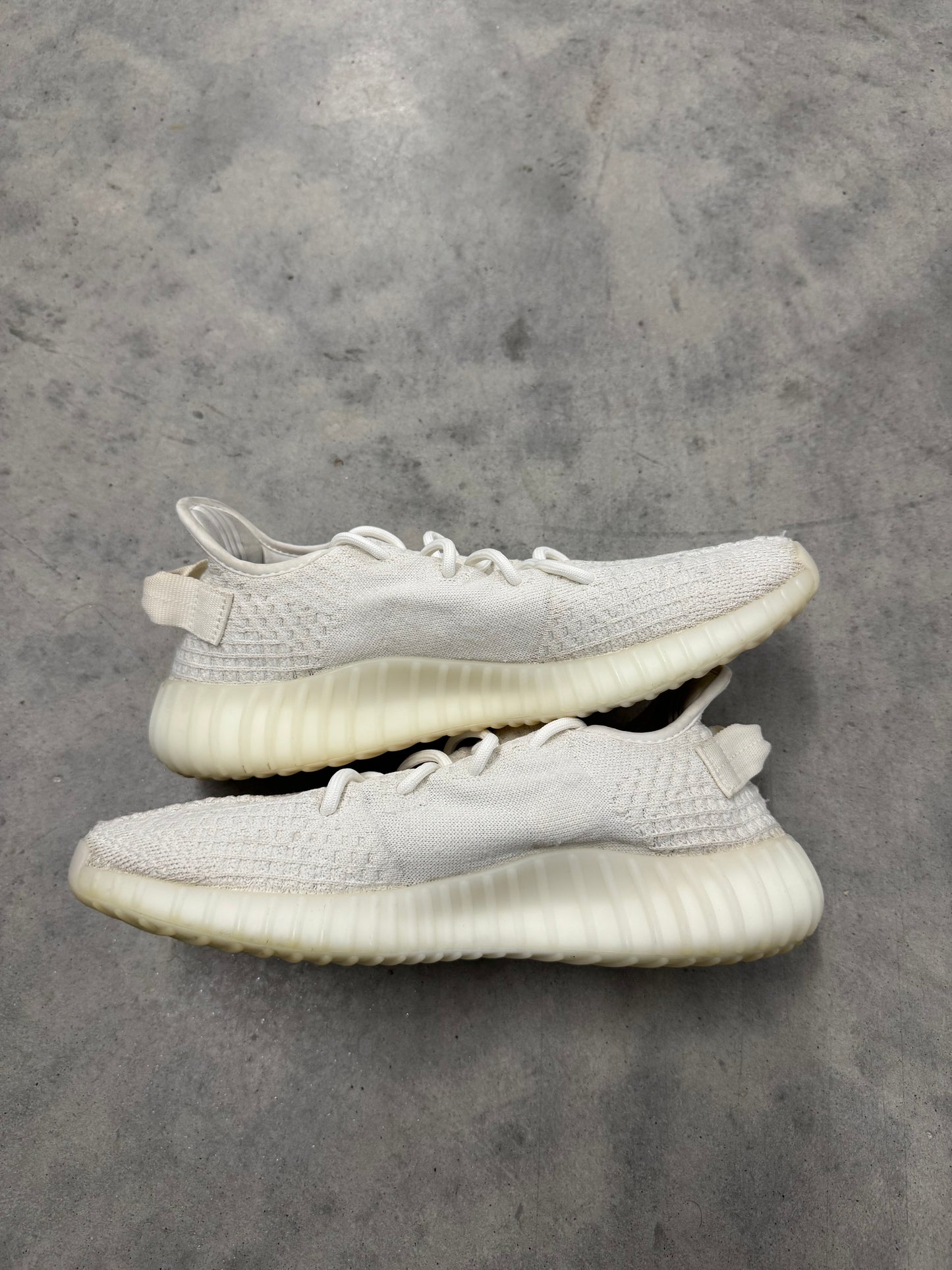 YEEZY BOOST 350 V2 “ Bone “