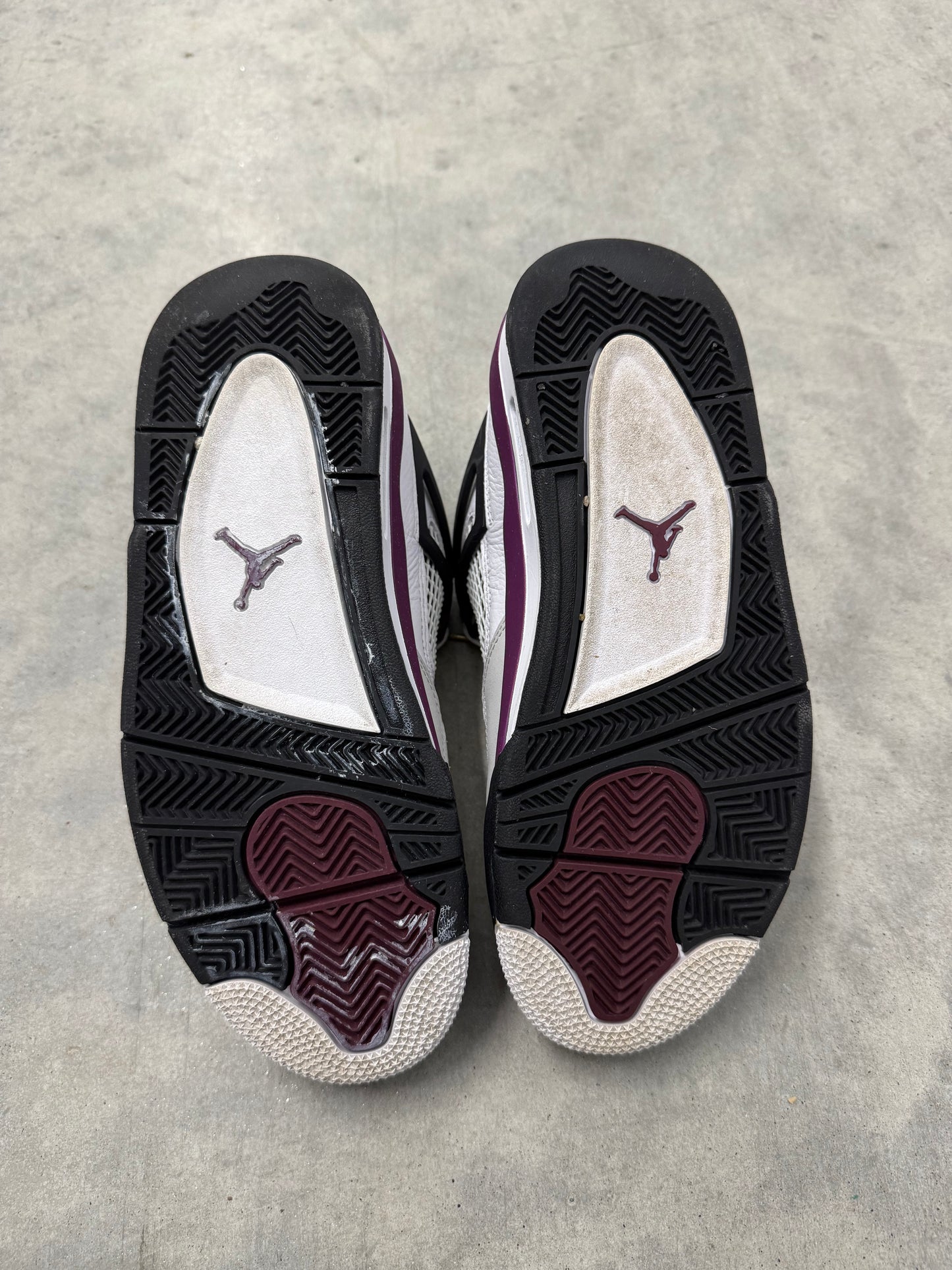 PARIS SAINT-GERMAIN JORDAN 4 “ Bordeaux “