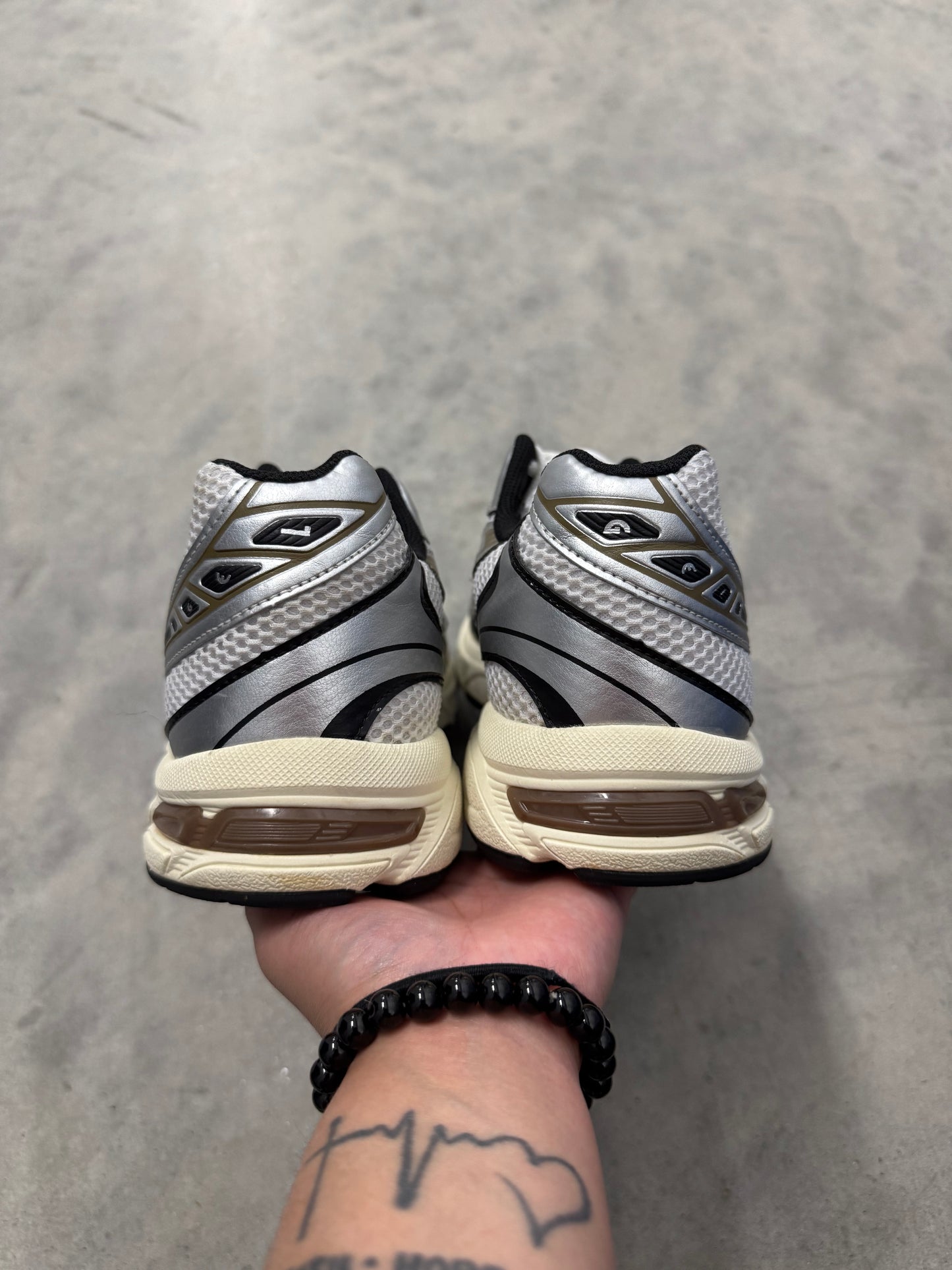 ASICS GEL-1130 “ Clay Canyon “