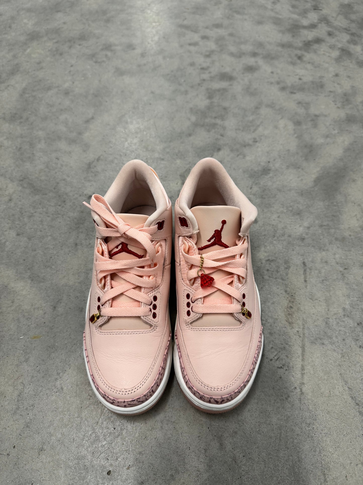 JORDAN 3 “ Treat Yourself “