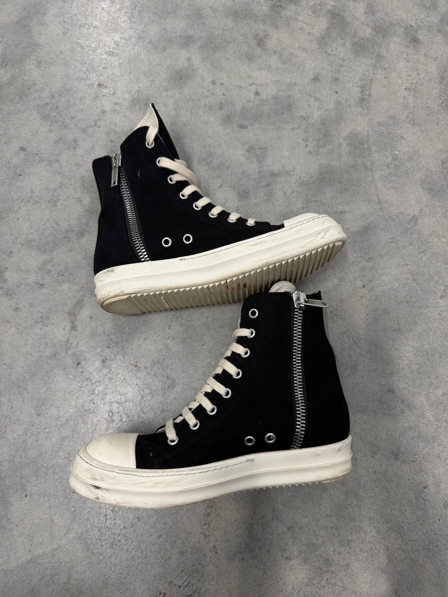 RICK OWENS DRKSHDW STROBE COTTON DENIM HIGH “ Black Milk “