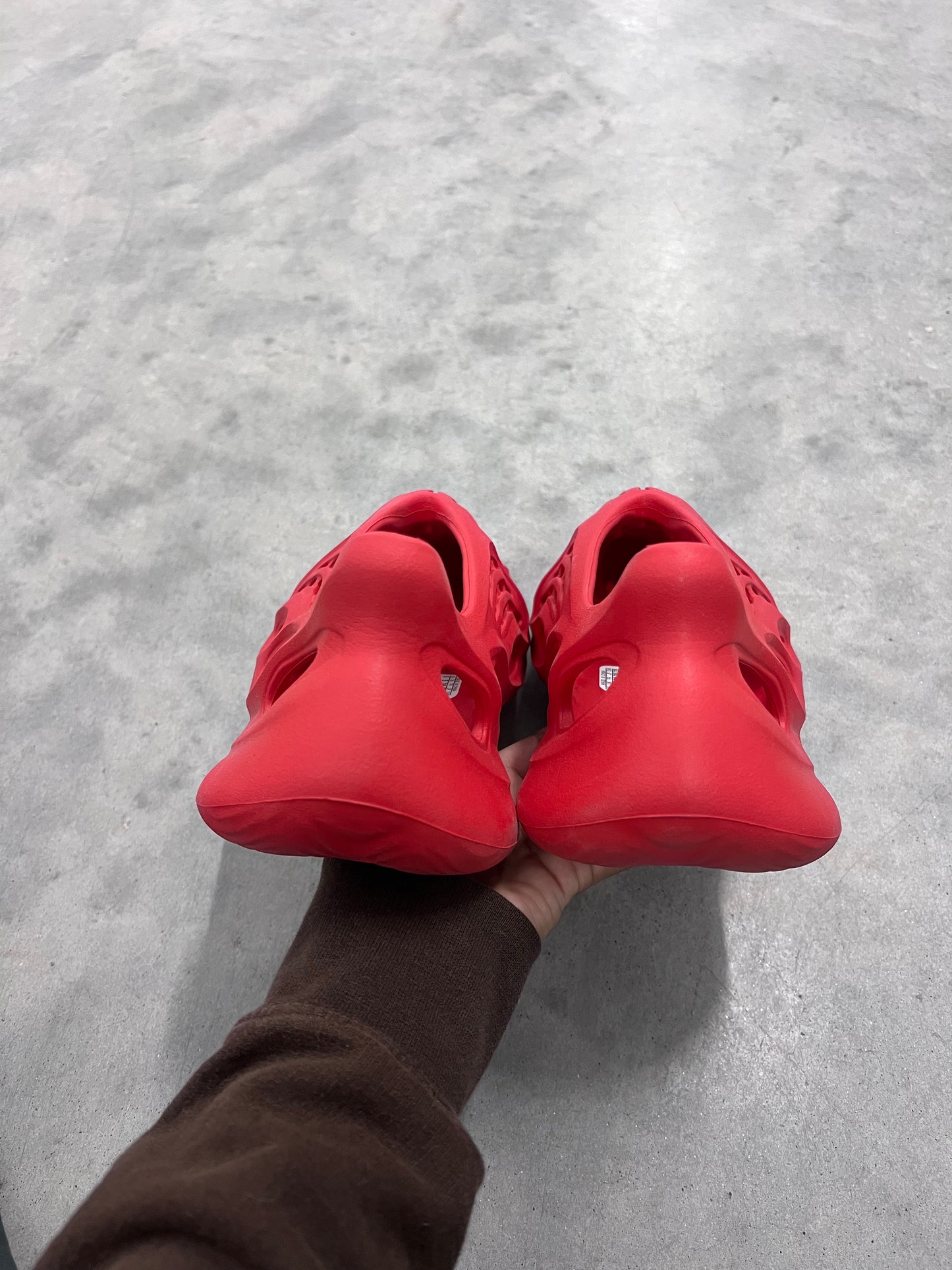 Yeezy Foam runner "Vermillion"