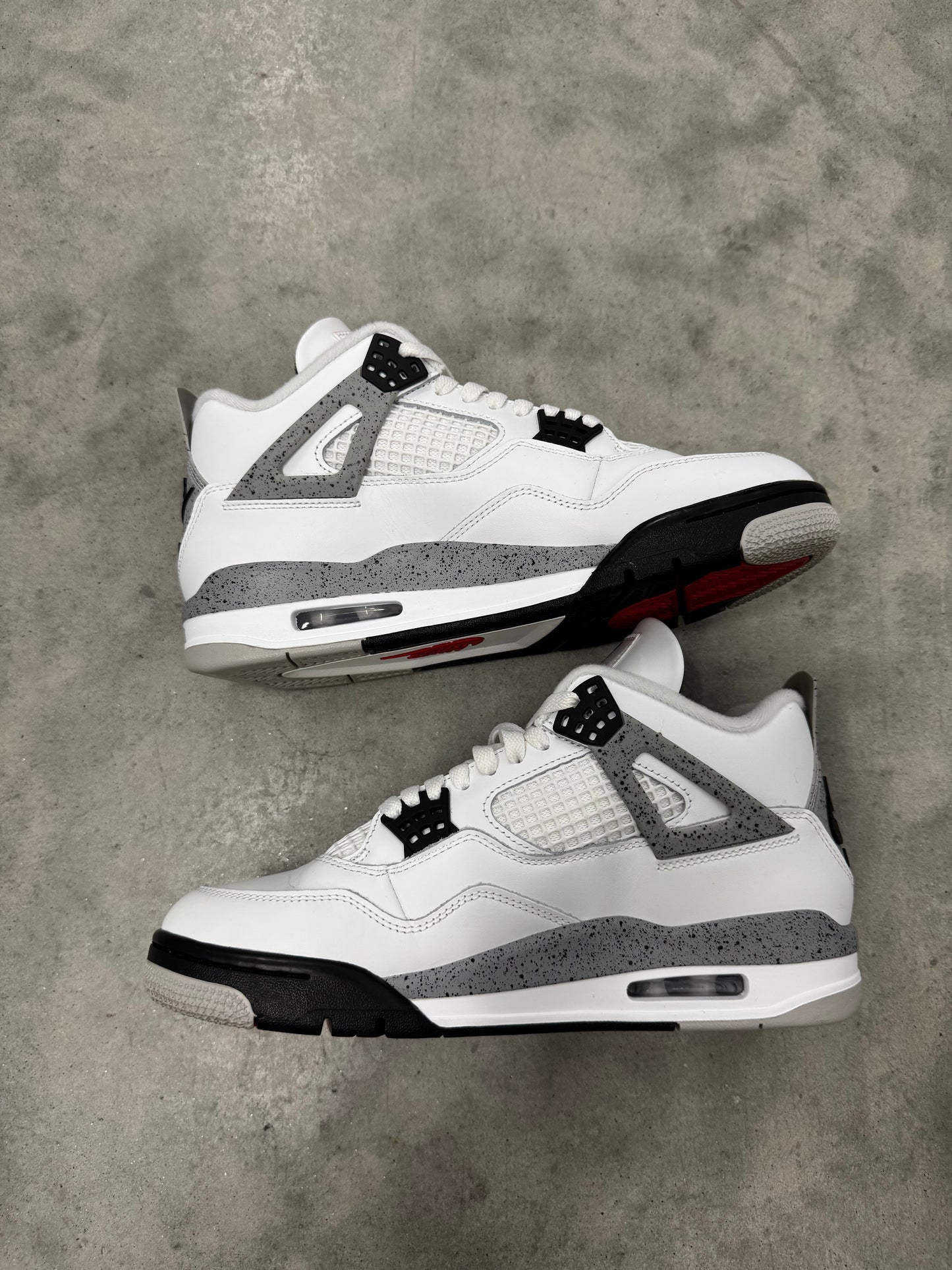 JORDAN 4 “ White Cement “ ( 2025 )