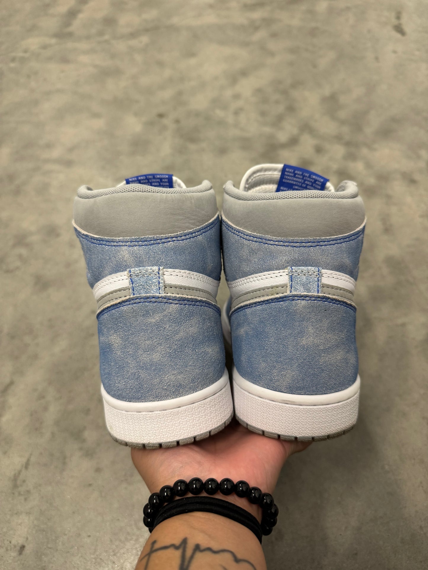 JORDAN 1 “ Hyper Royal “