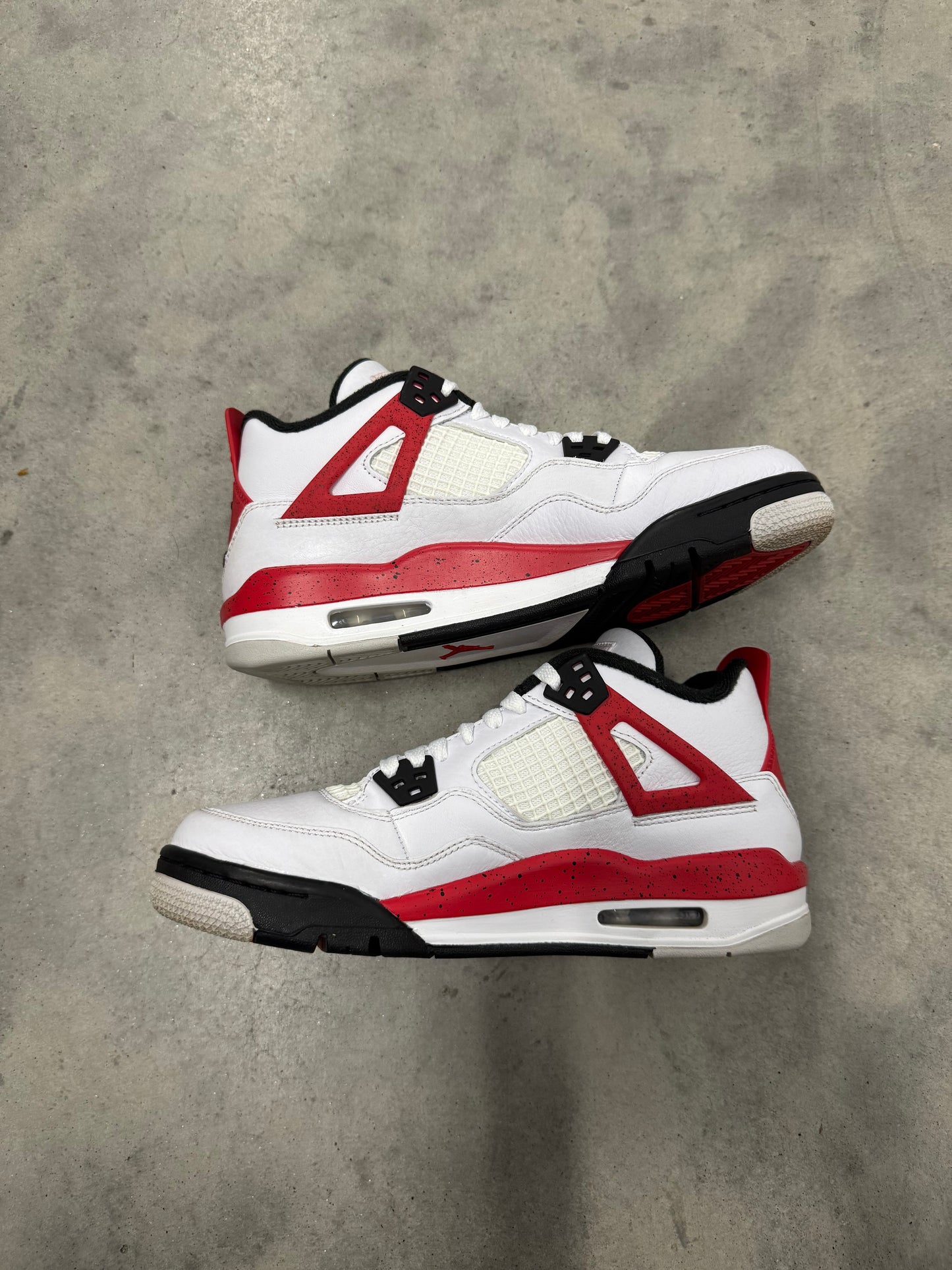 JORDAN 4 “ Red Cement “
