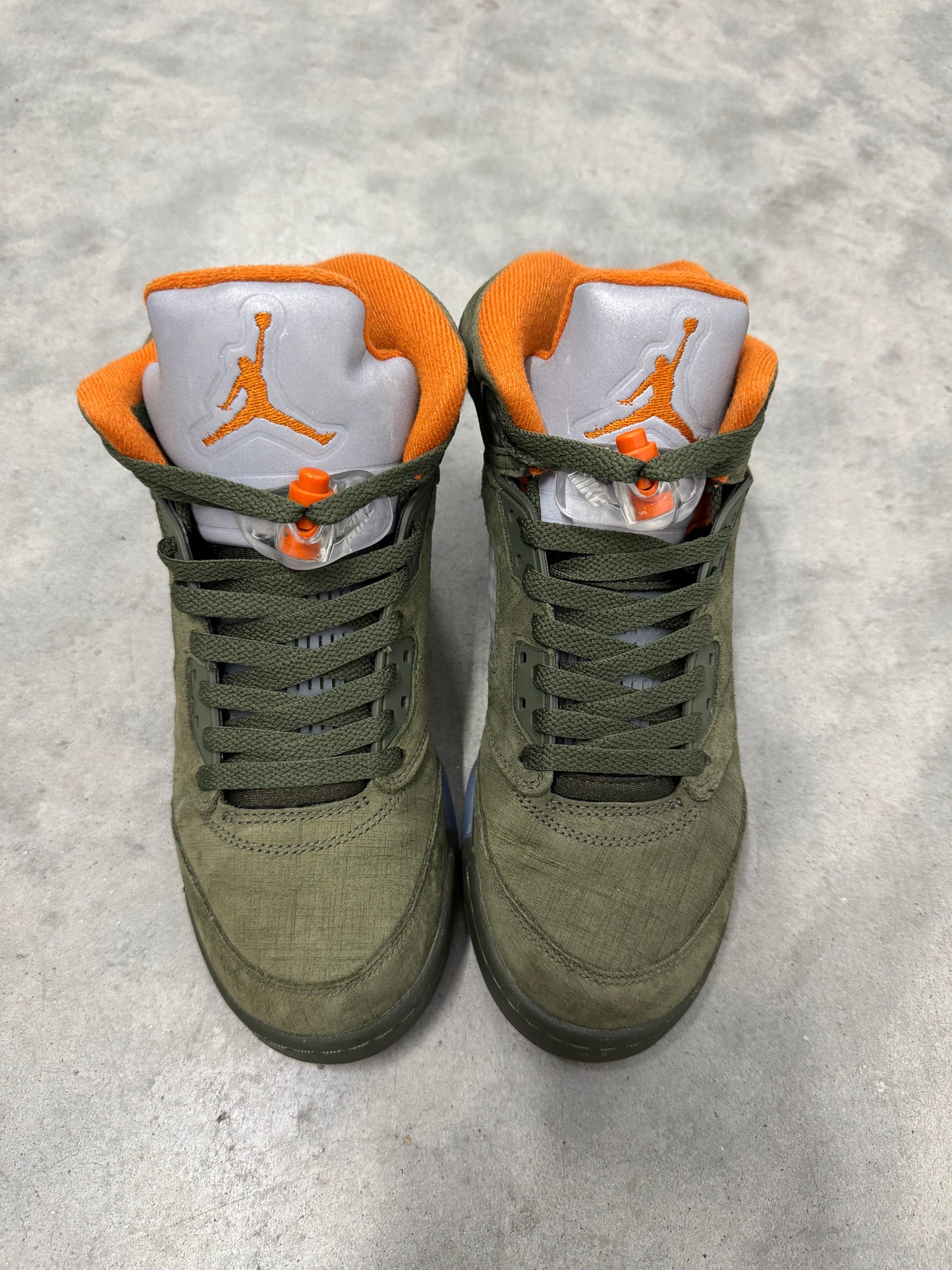 JORDAN 5 “ Olive “