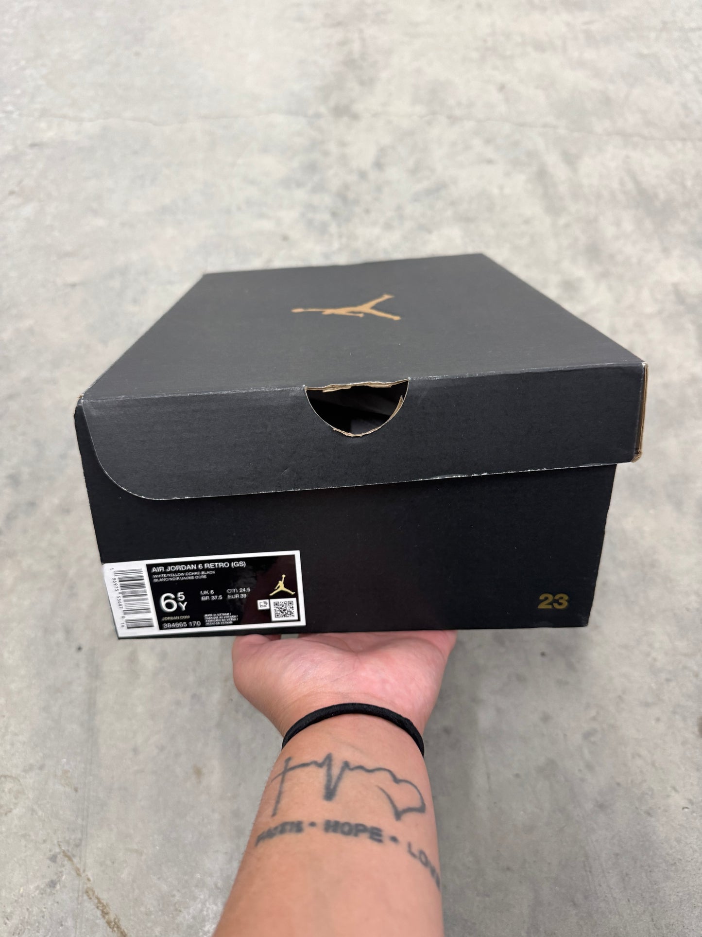 JORDAN 6 “ Yellow Ochre “