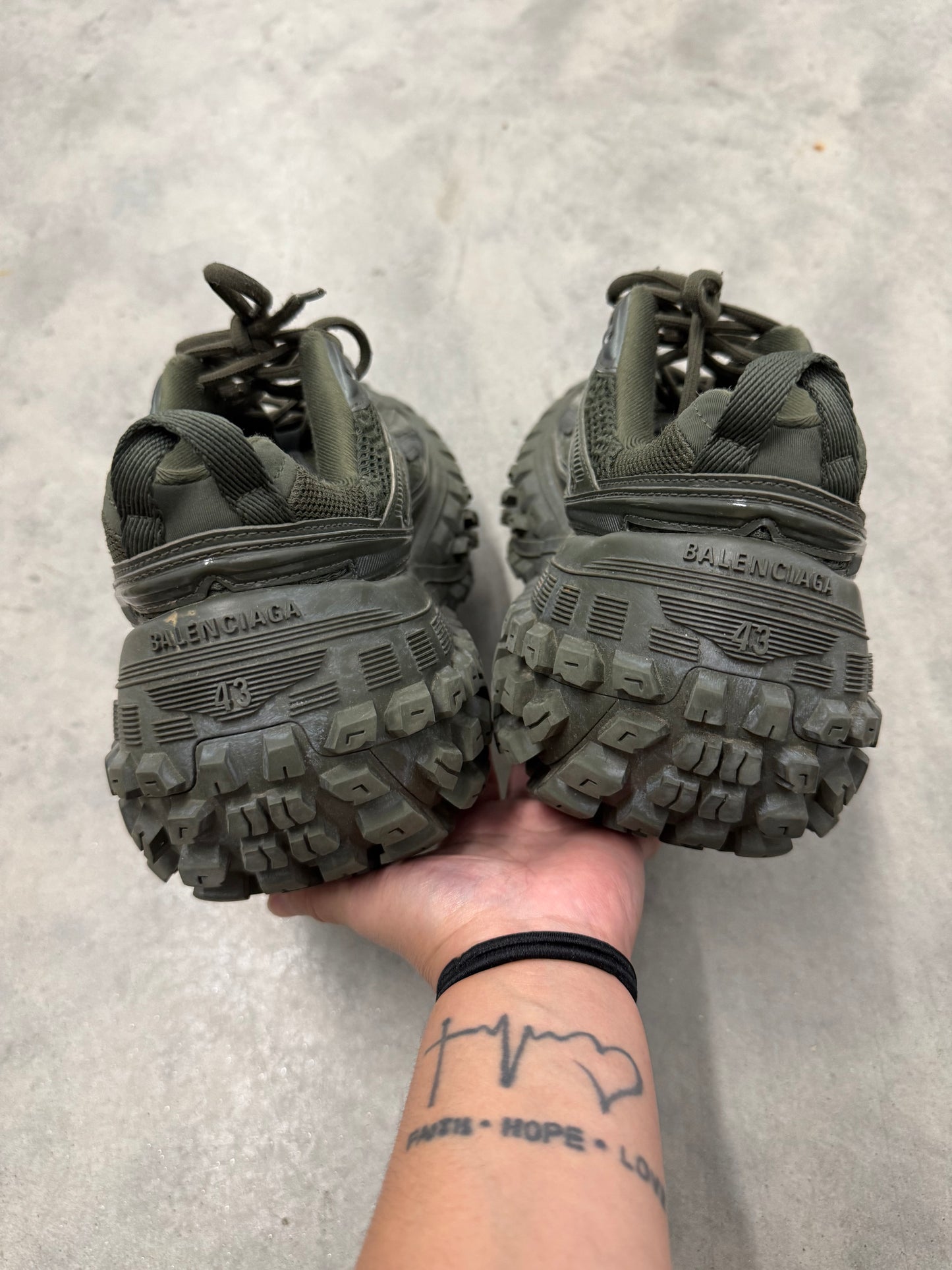 BALENCIAGA BOUNCER “ Dark Green “
