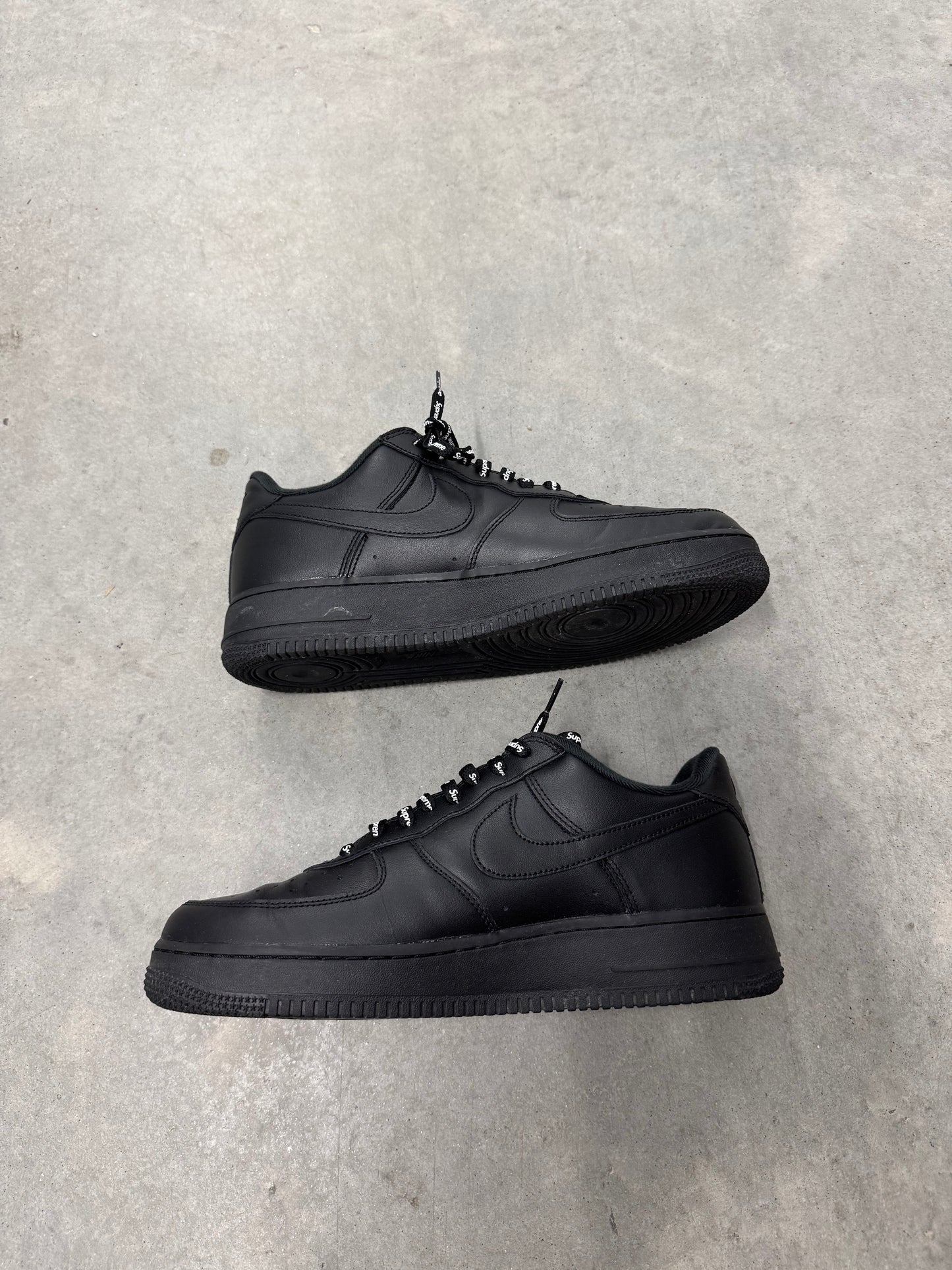 NIKE AIR FORCE SUPREME LOW “ Box-Logo Black “