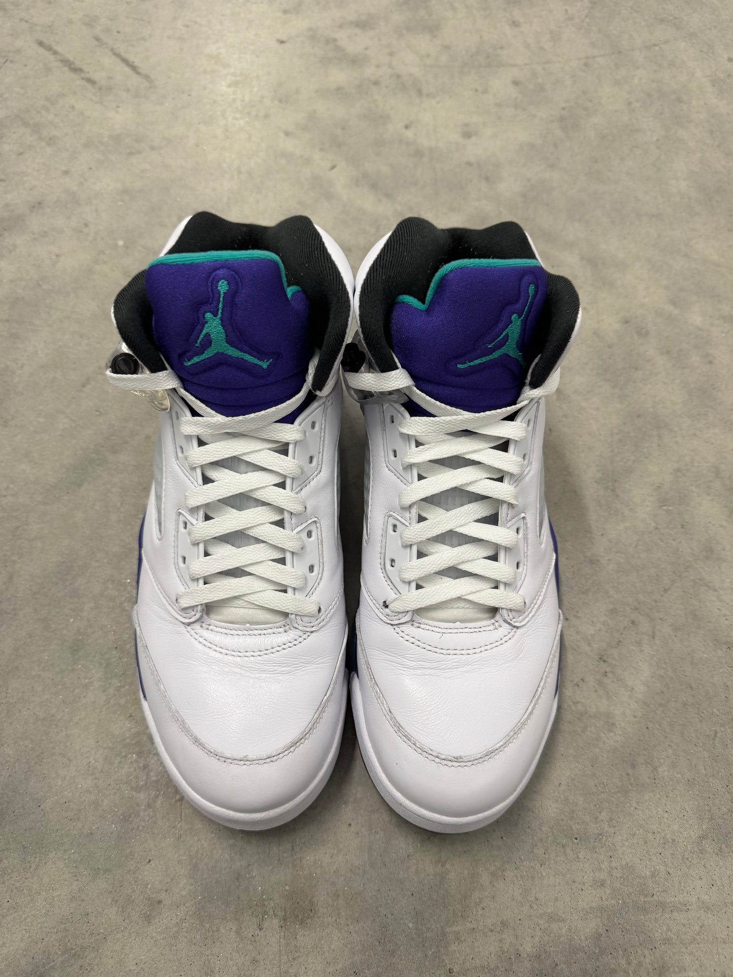 JORDAN 5 “ Grape “