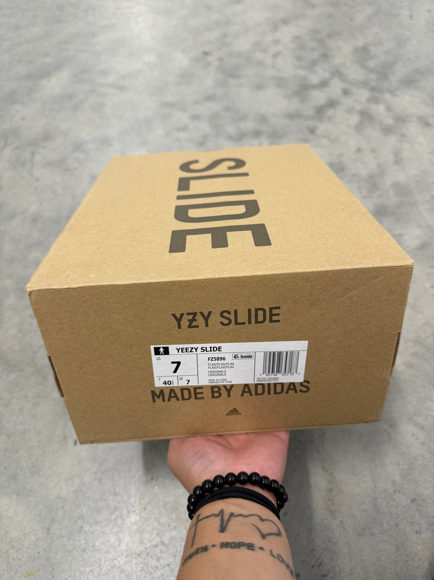 ADIDAS YEEZY SLIDE “ Flax “