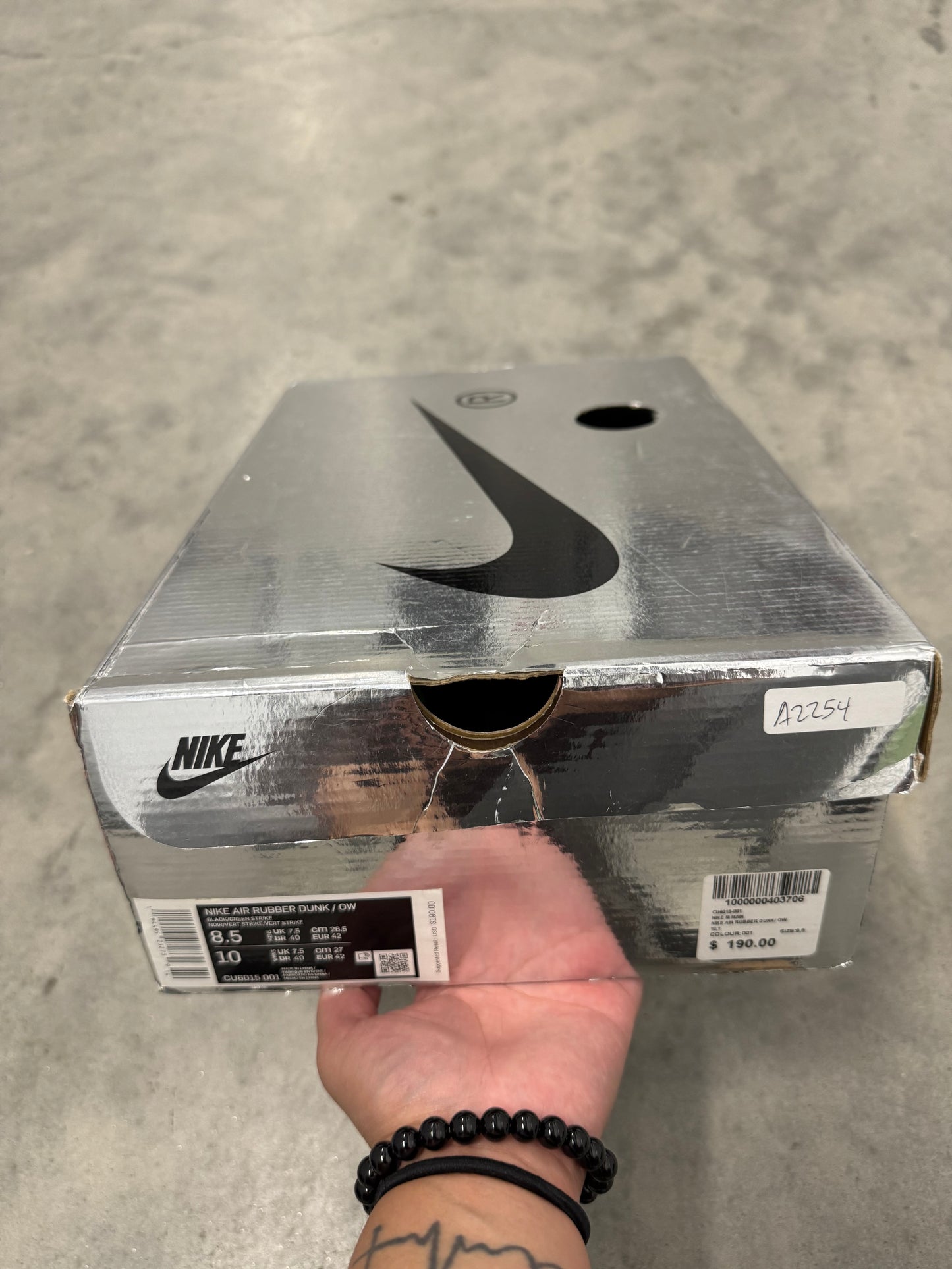 OFF-WHITE NIKE AIR RUBBER DUNK LOW “ Green Strike “
