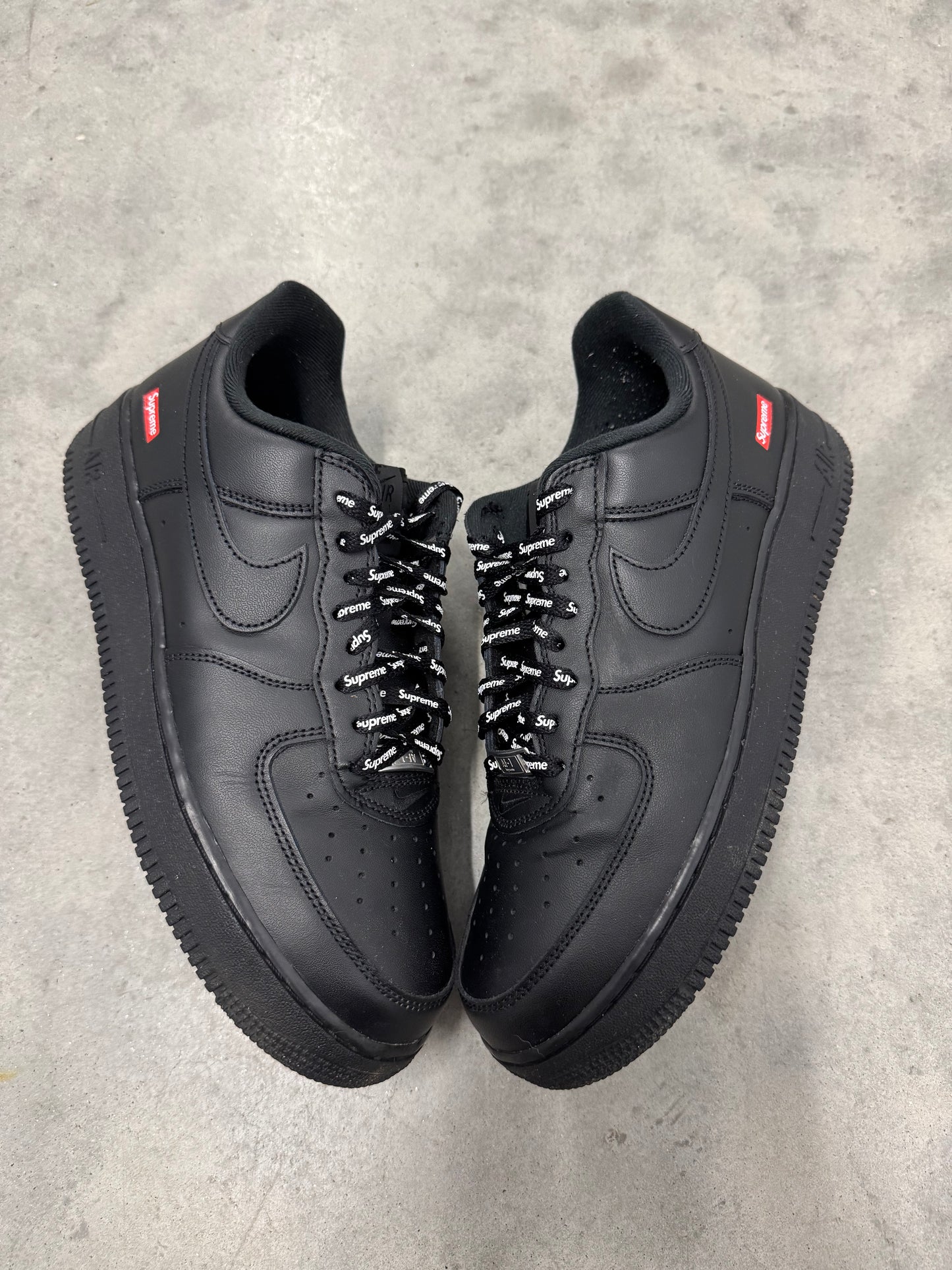 AIR FORCE SUPREME LOW “ Black “