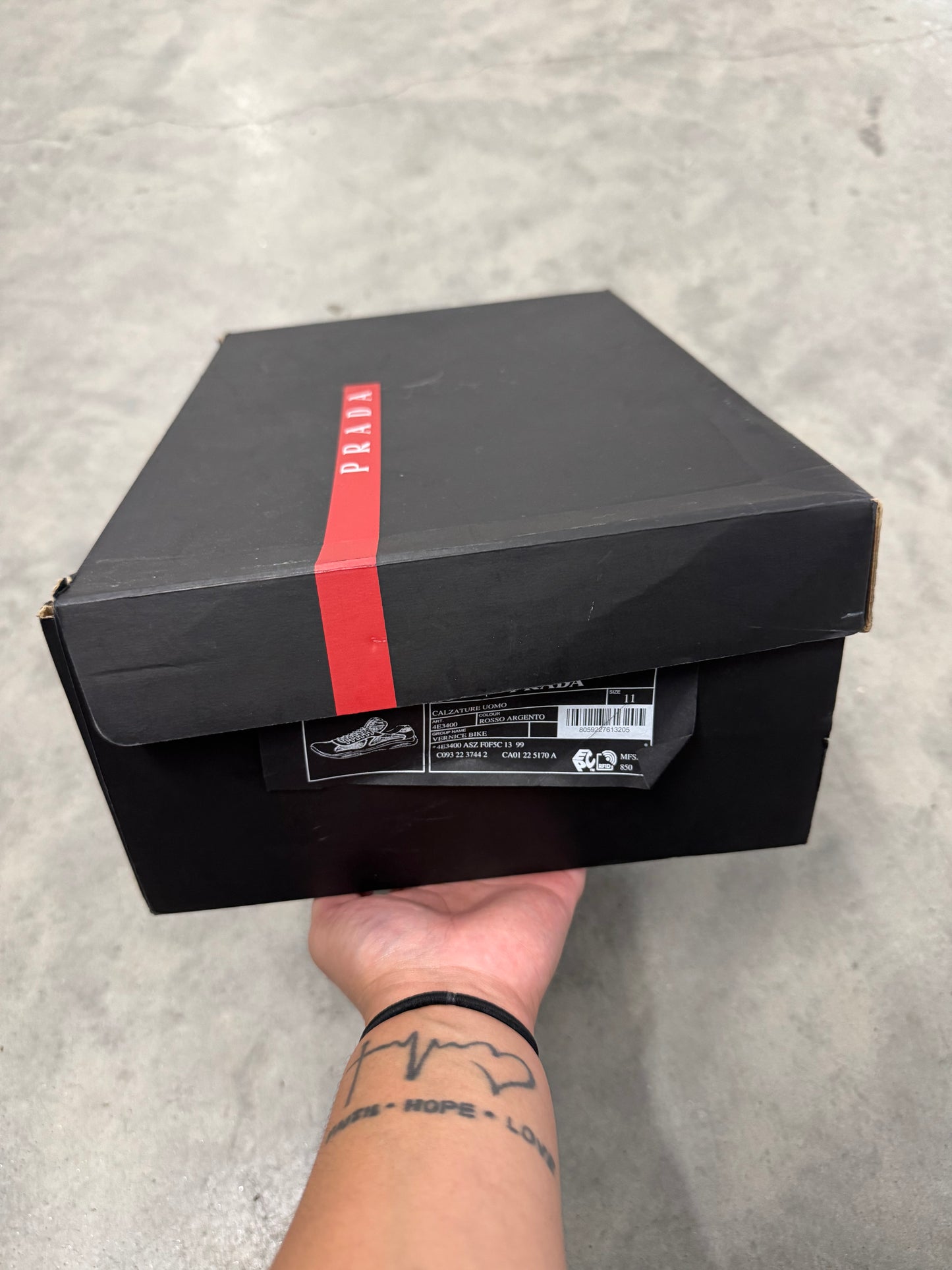 PRADA AMERICA’S CUP “ Red Silver “