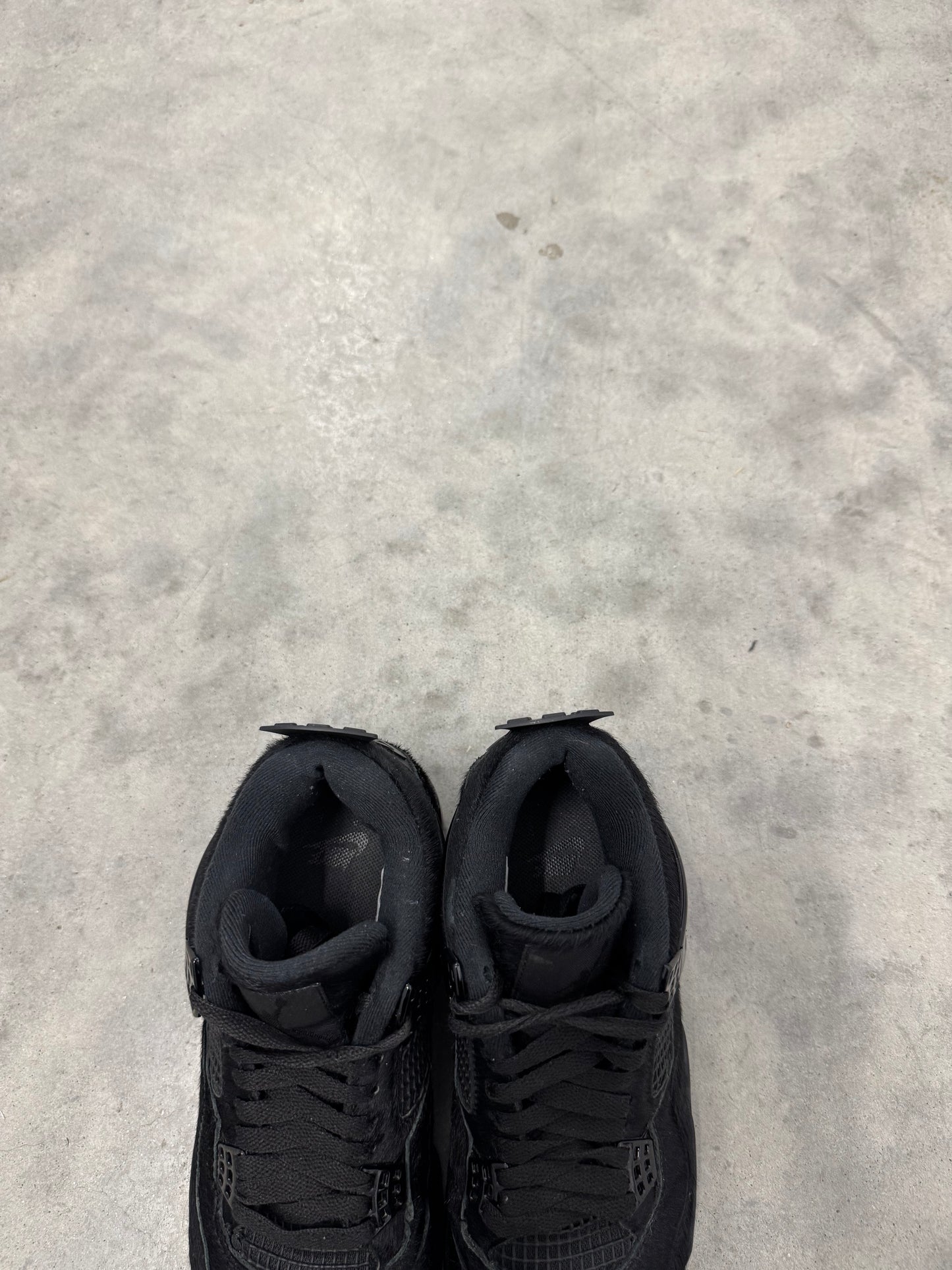 OLIVIA KIM JORDAN 4 “ No Cover “