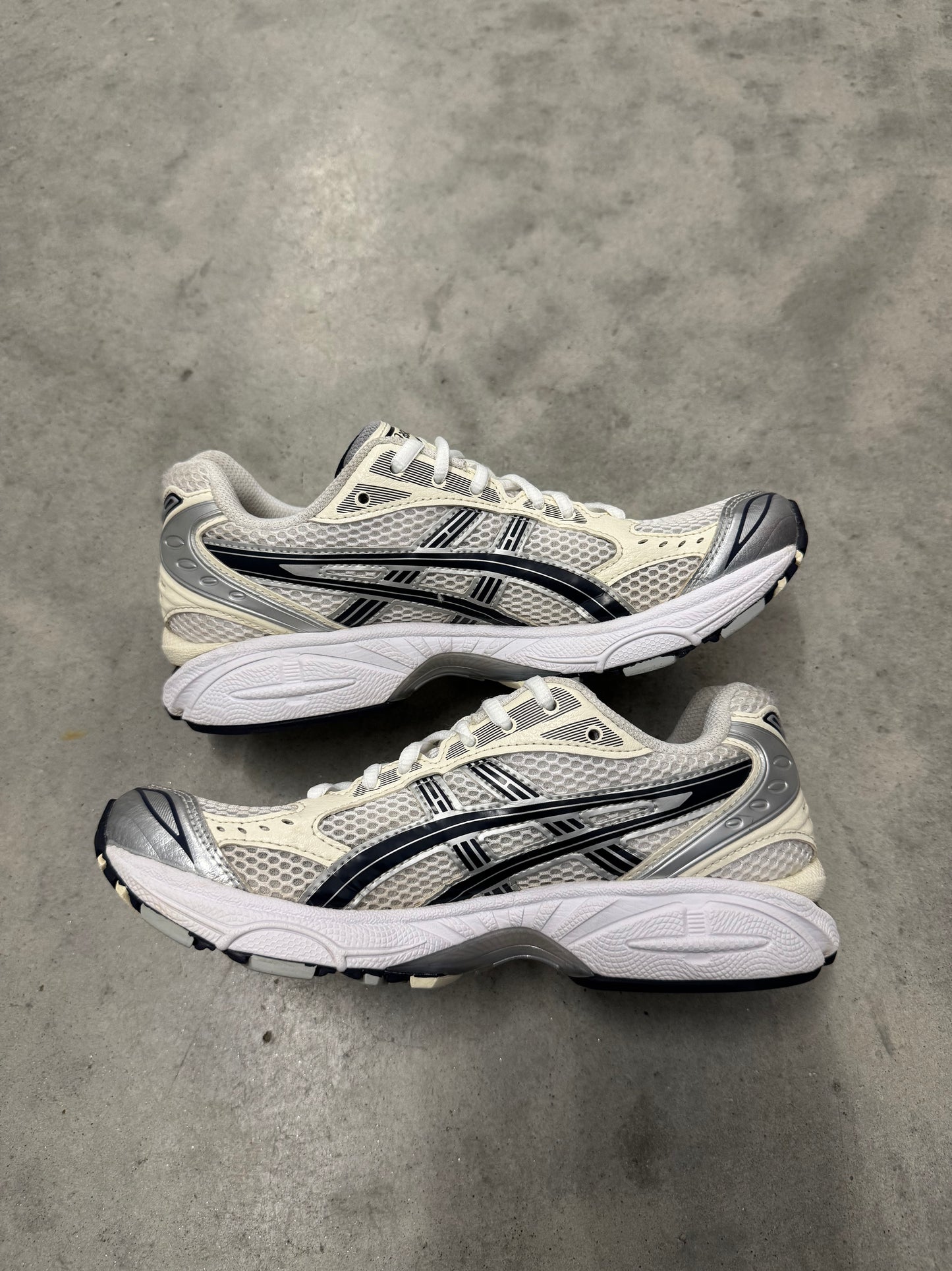 ASICS GEL-KAYANO 14 “ White Midnight “