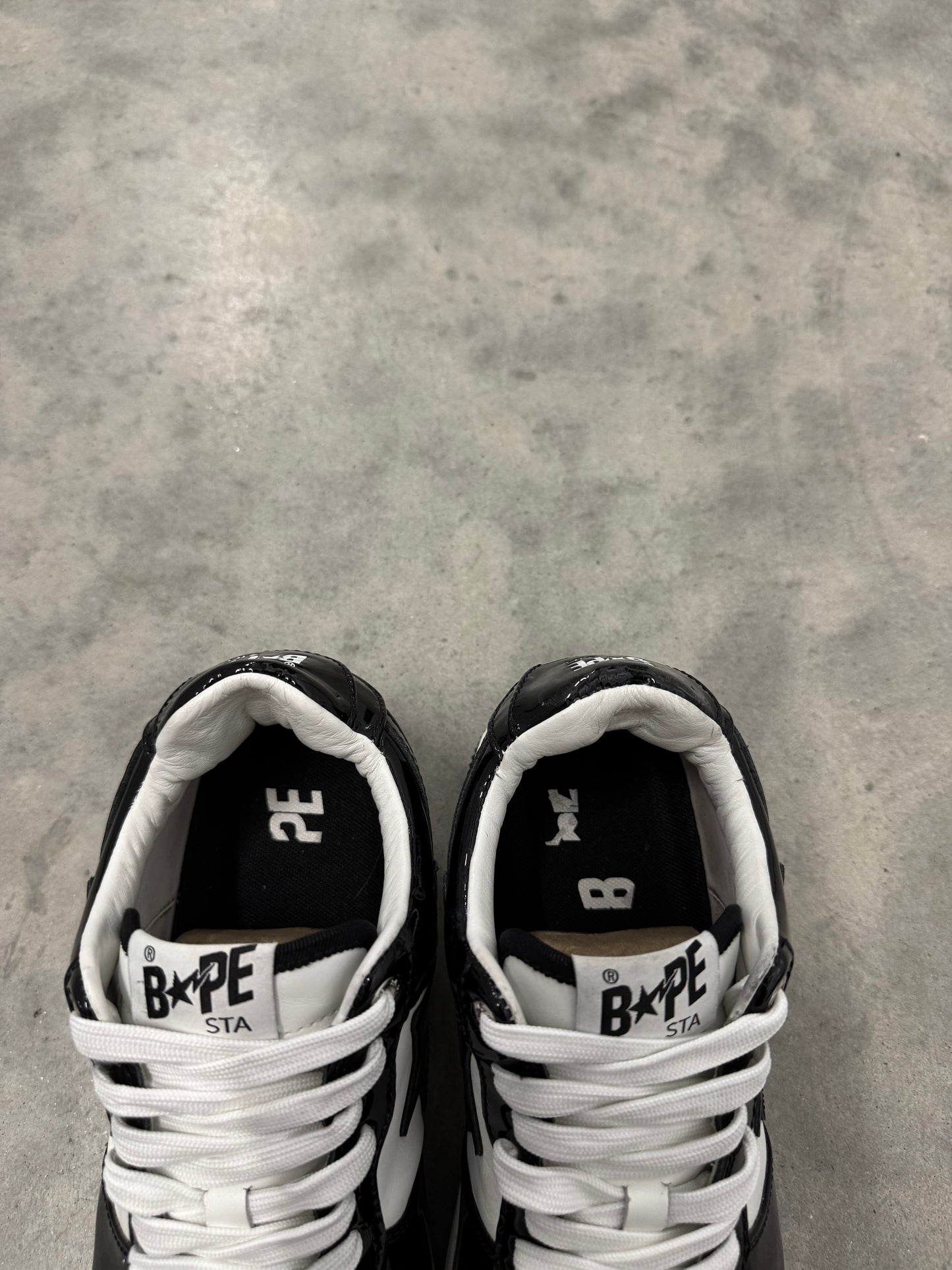 BAPESTA “ Black “