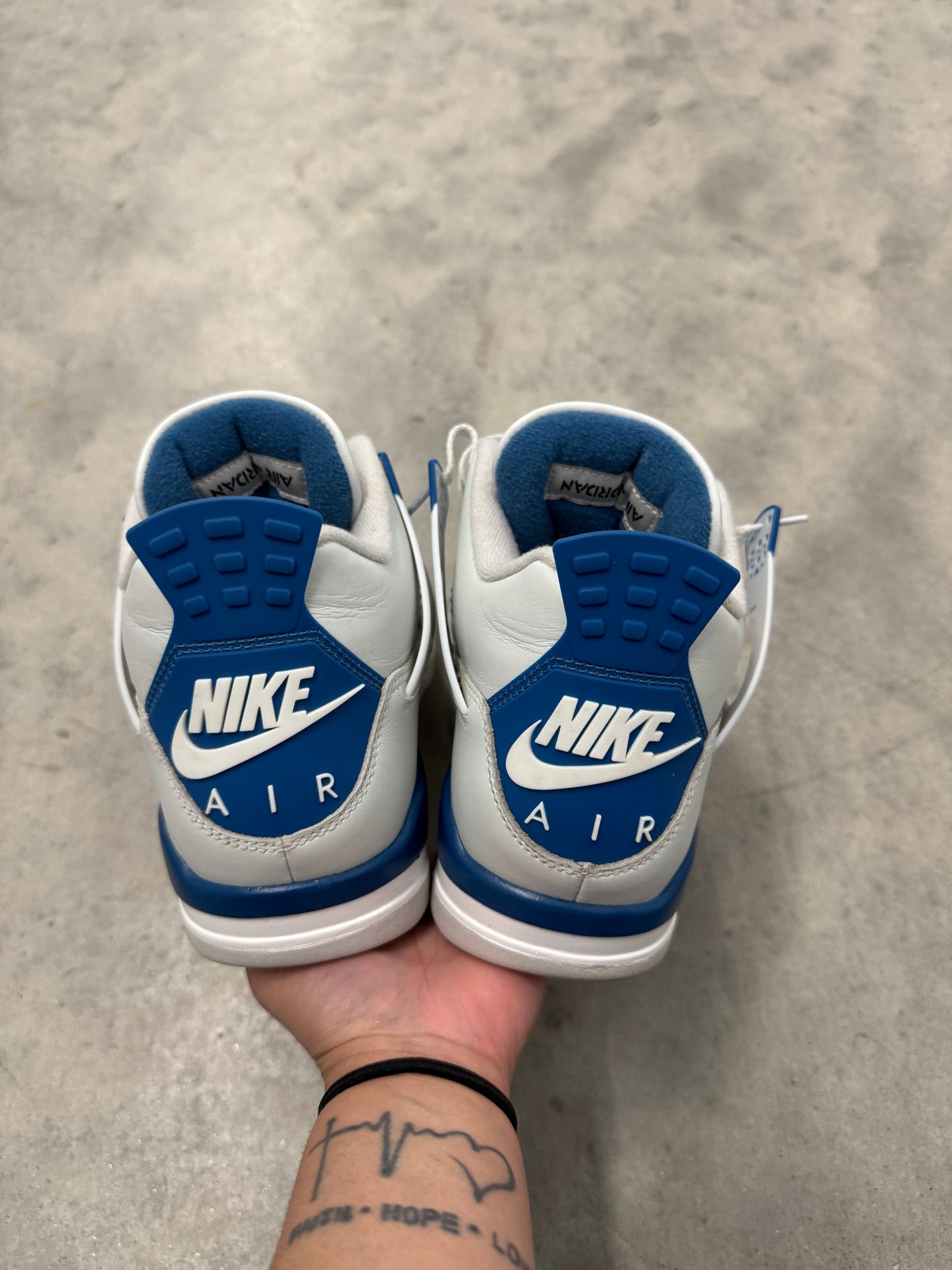 JORDAN 4 “ Military Blue “