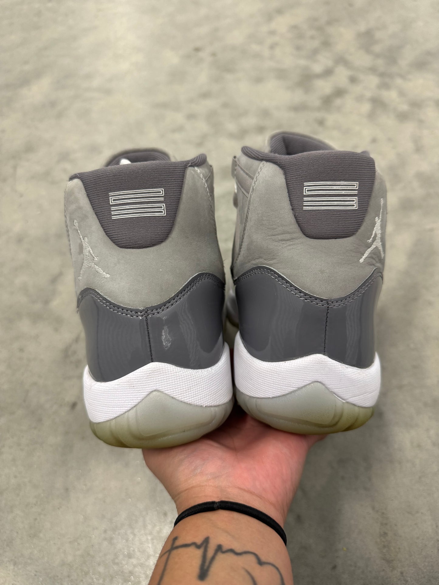 JORDAN 11 “ Cool Grey “