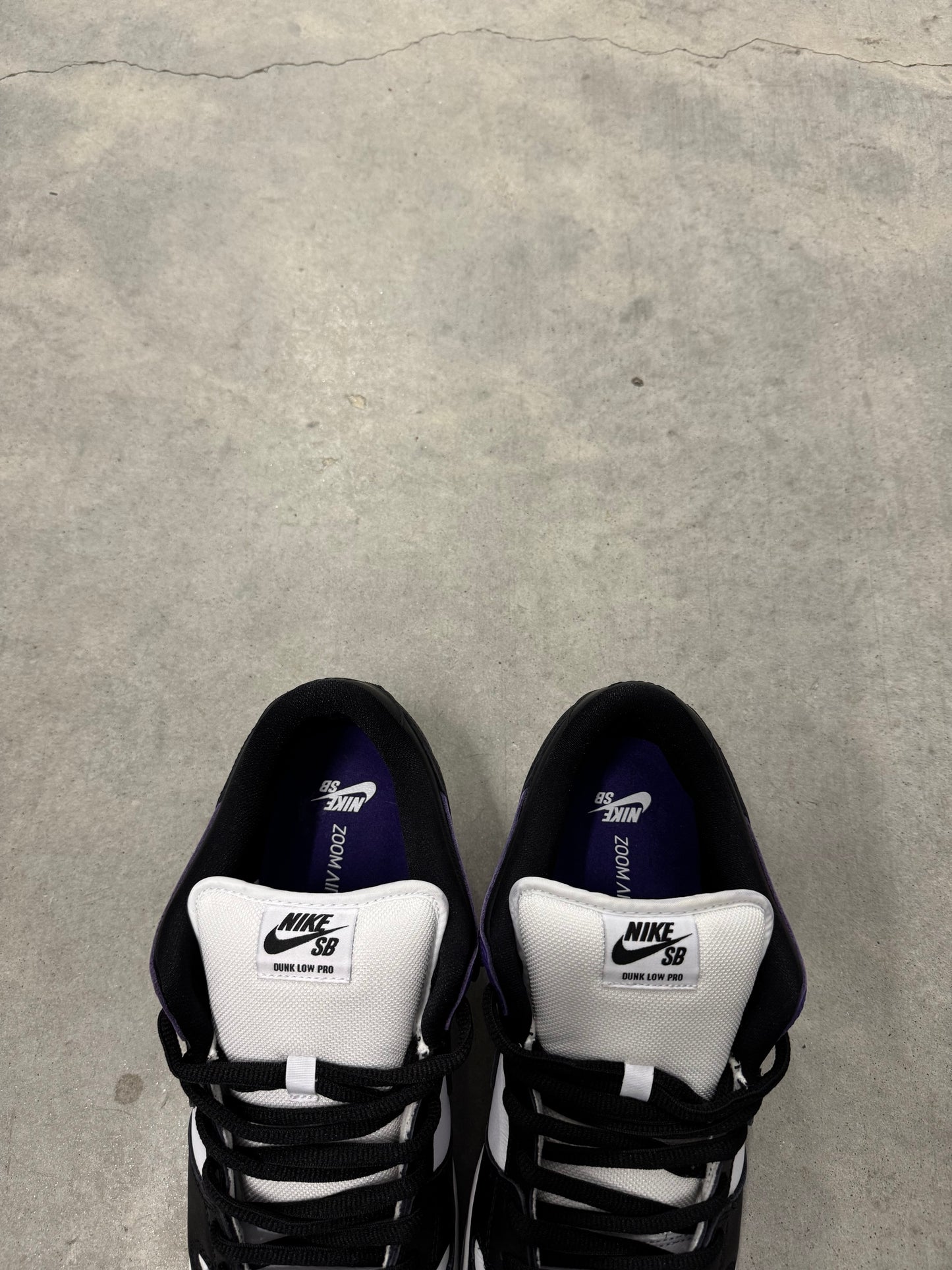 NIKE SB DUNK LOW PRO “ Court Purple “