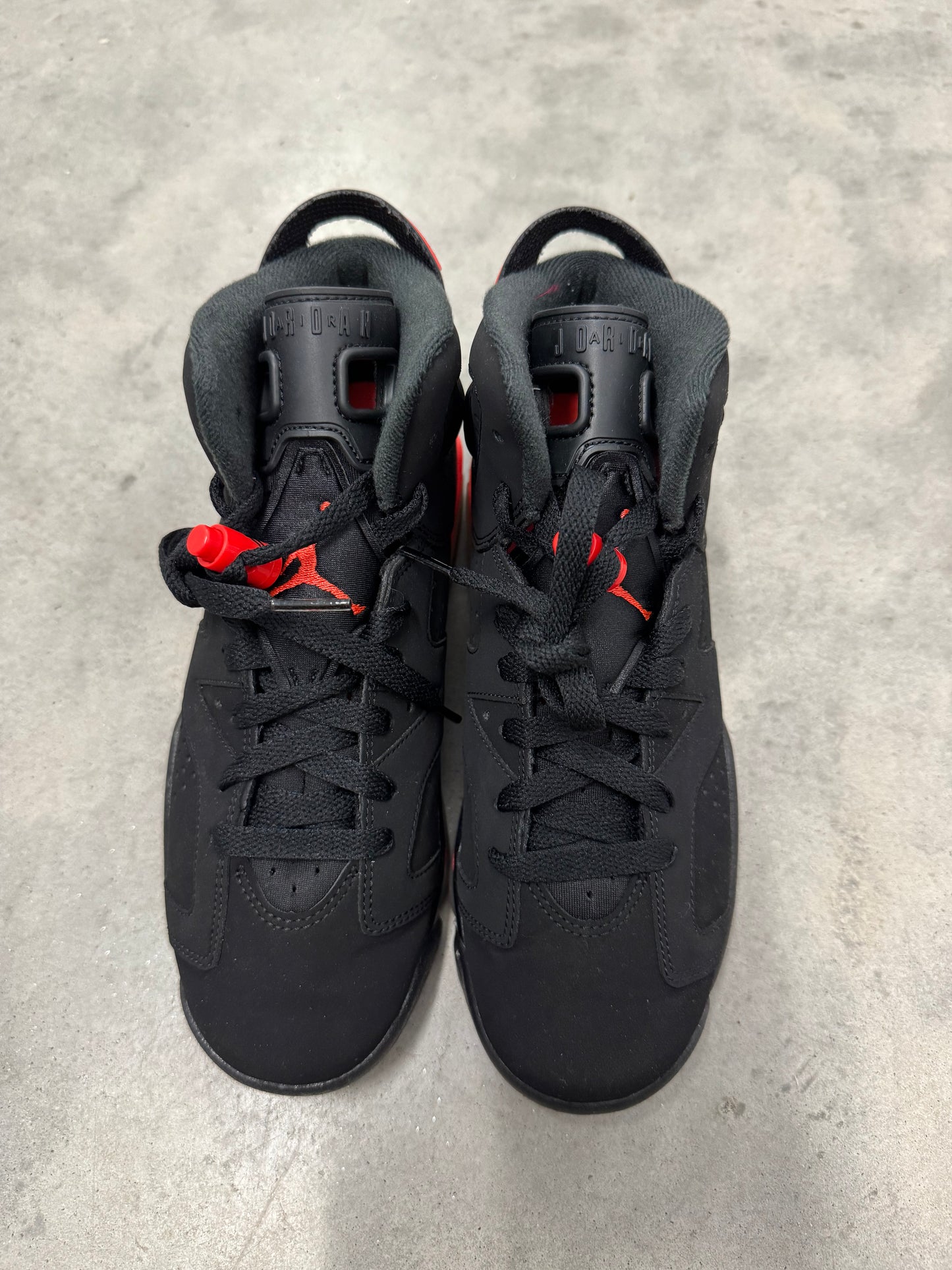 JORDAN 6 “ Infrared “