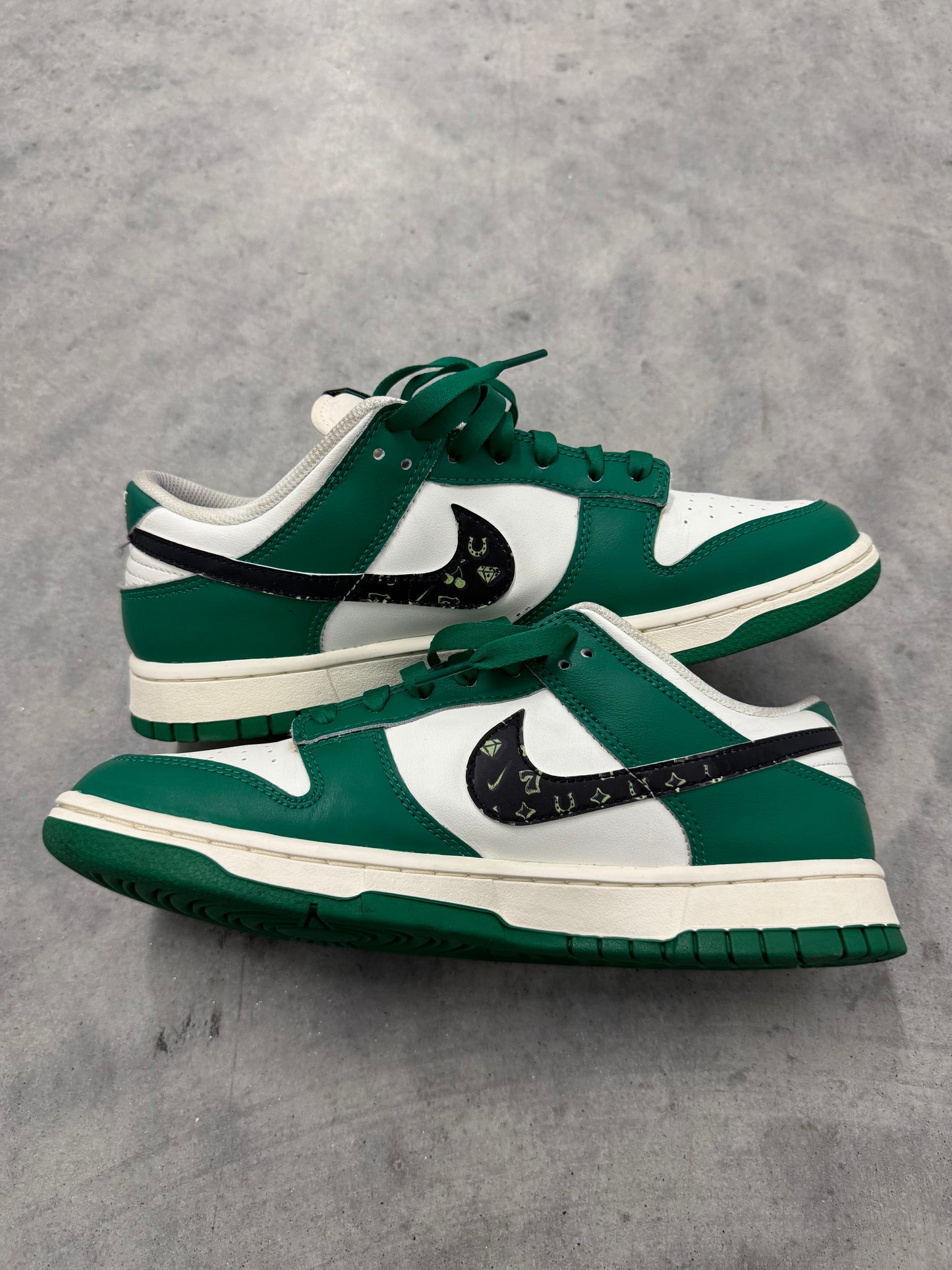 NIKE DUNK LOW LOTTERY PACK “ Malachite Green “