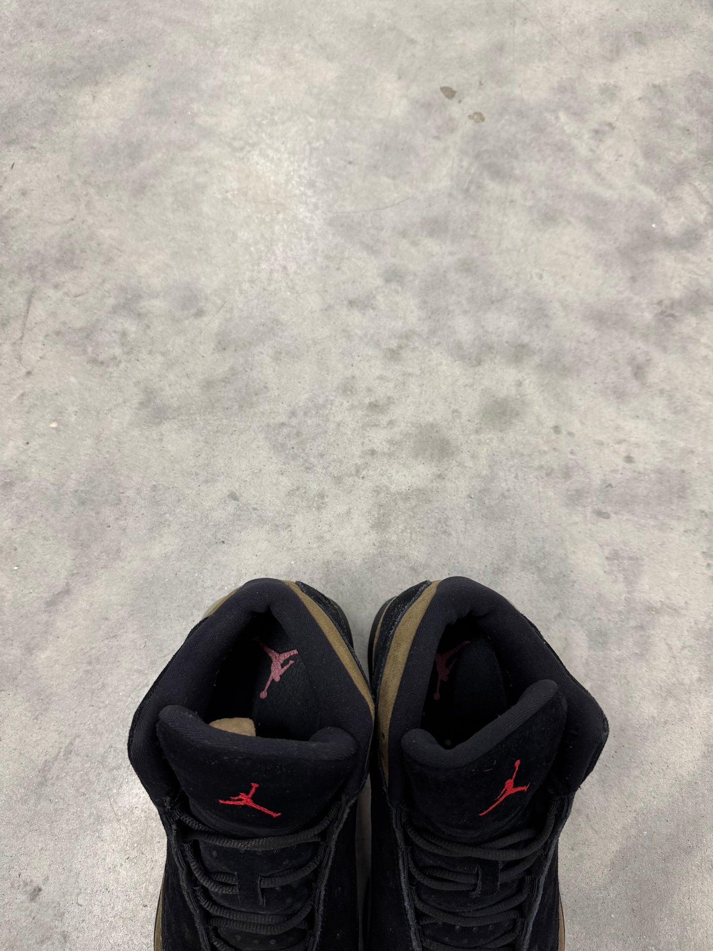 JORDAN 13 “ Olive “