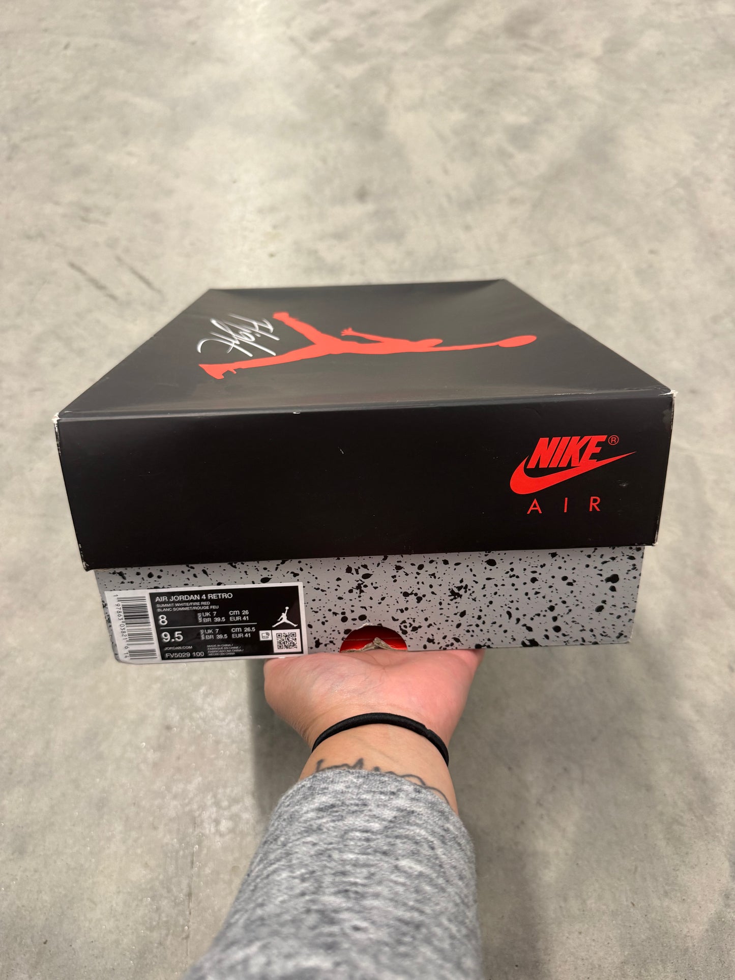 JORDAN 4 “ White Cement “