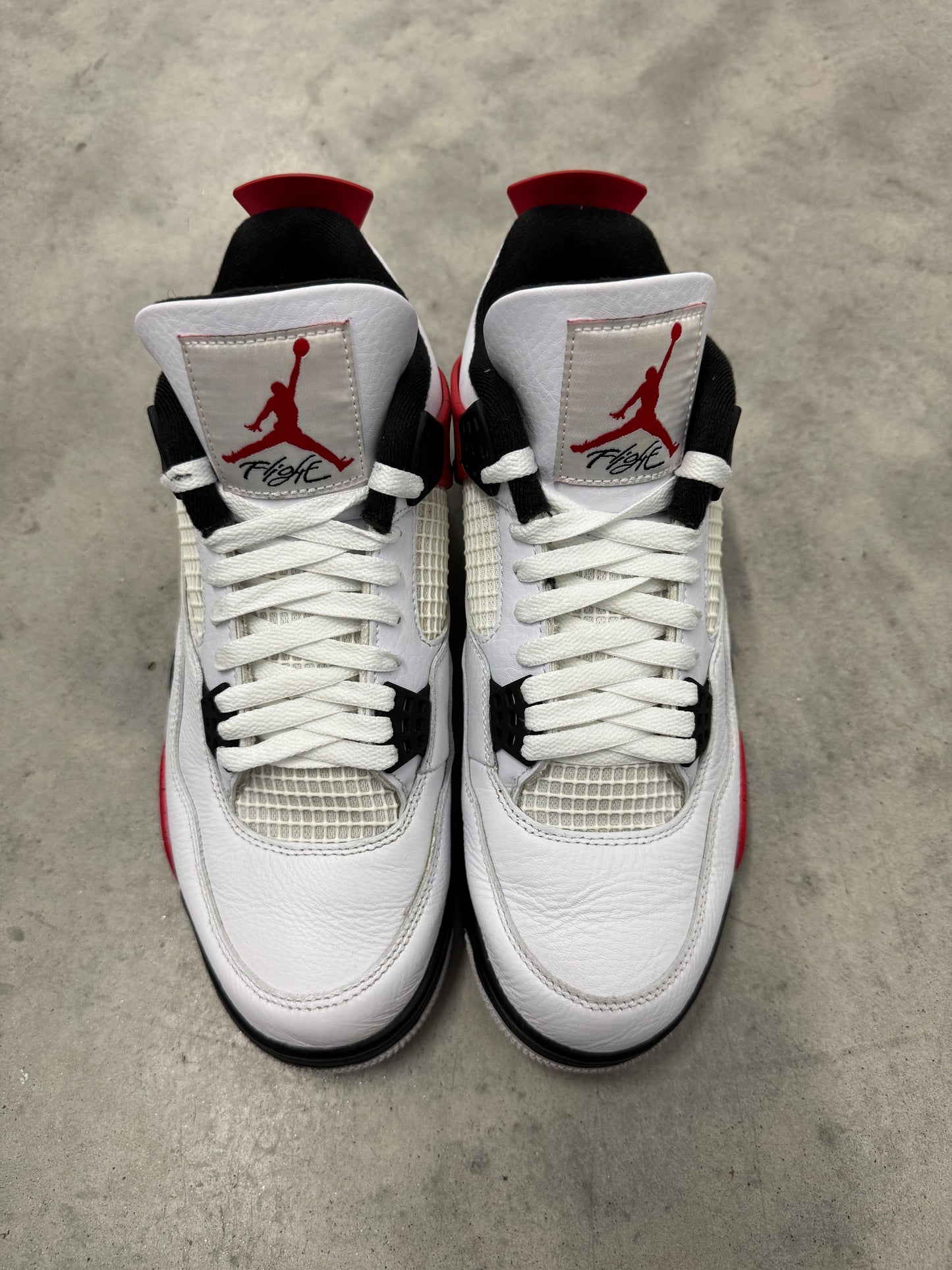 JORDAN 4 “ Red Cement “