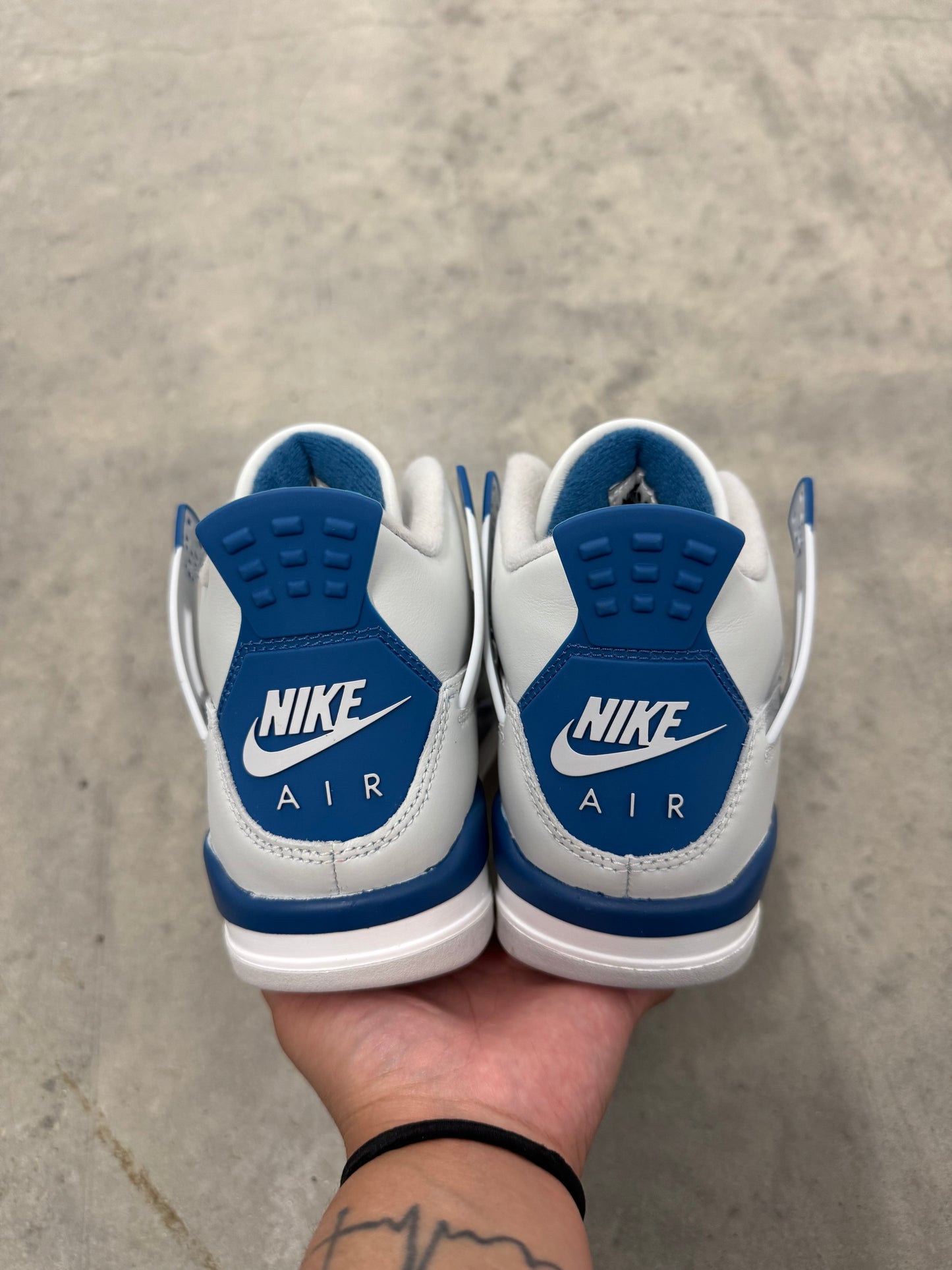 JORDAN 4 “ Military Blue “