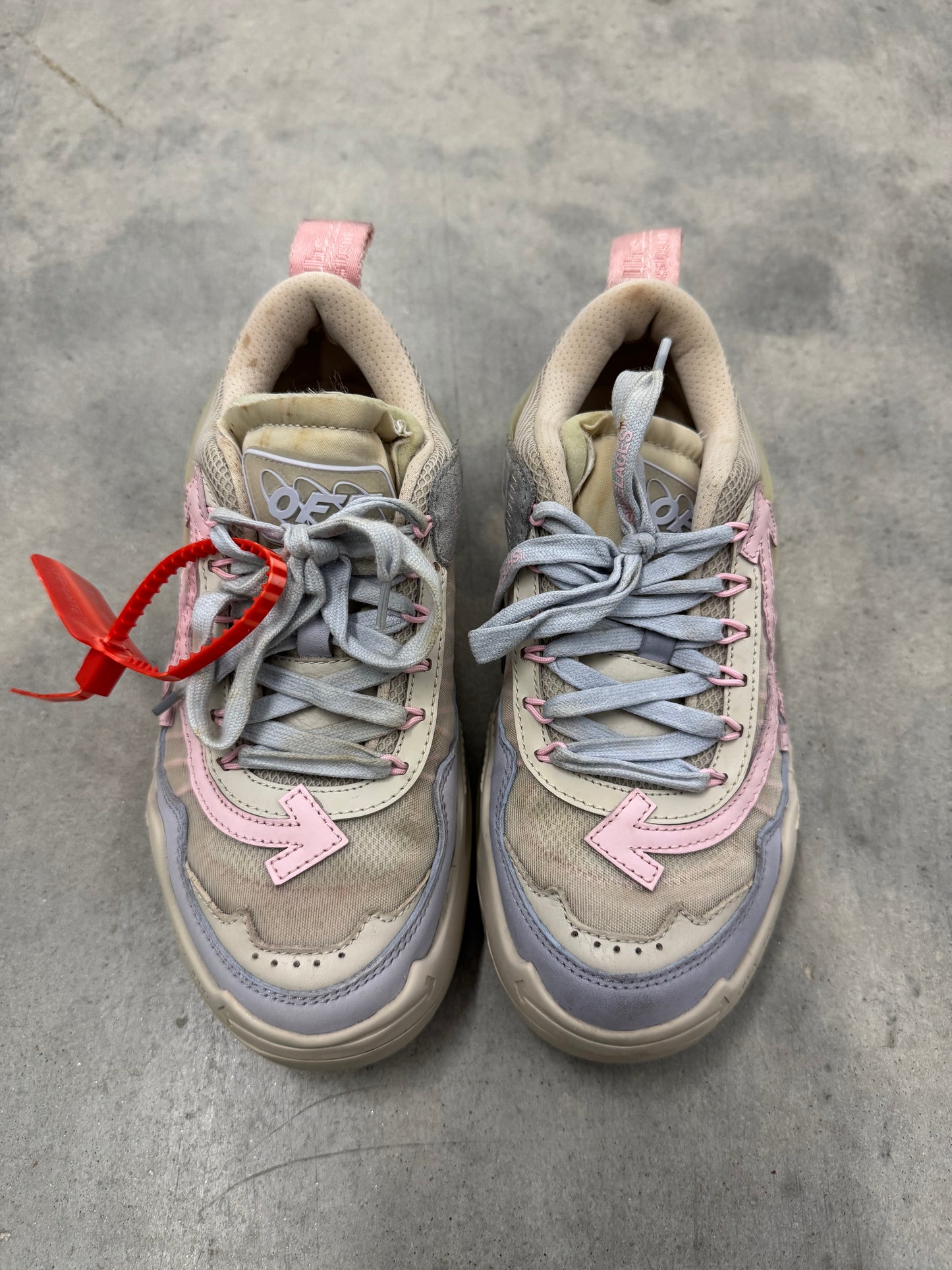 OFF-WHITE ODSY-1000 “ Beige Pink “