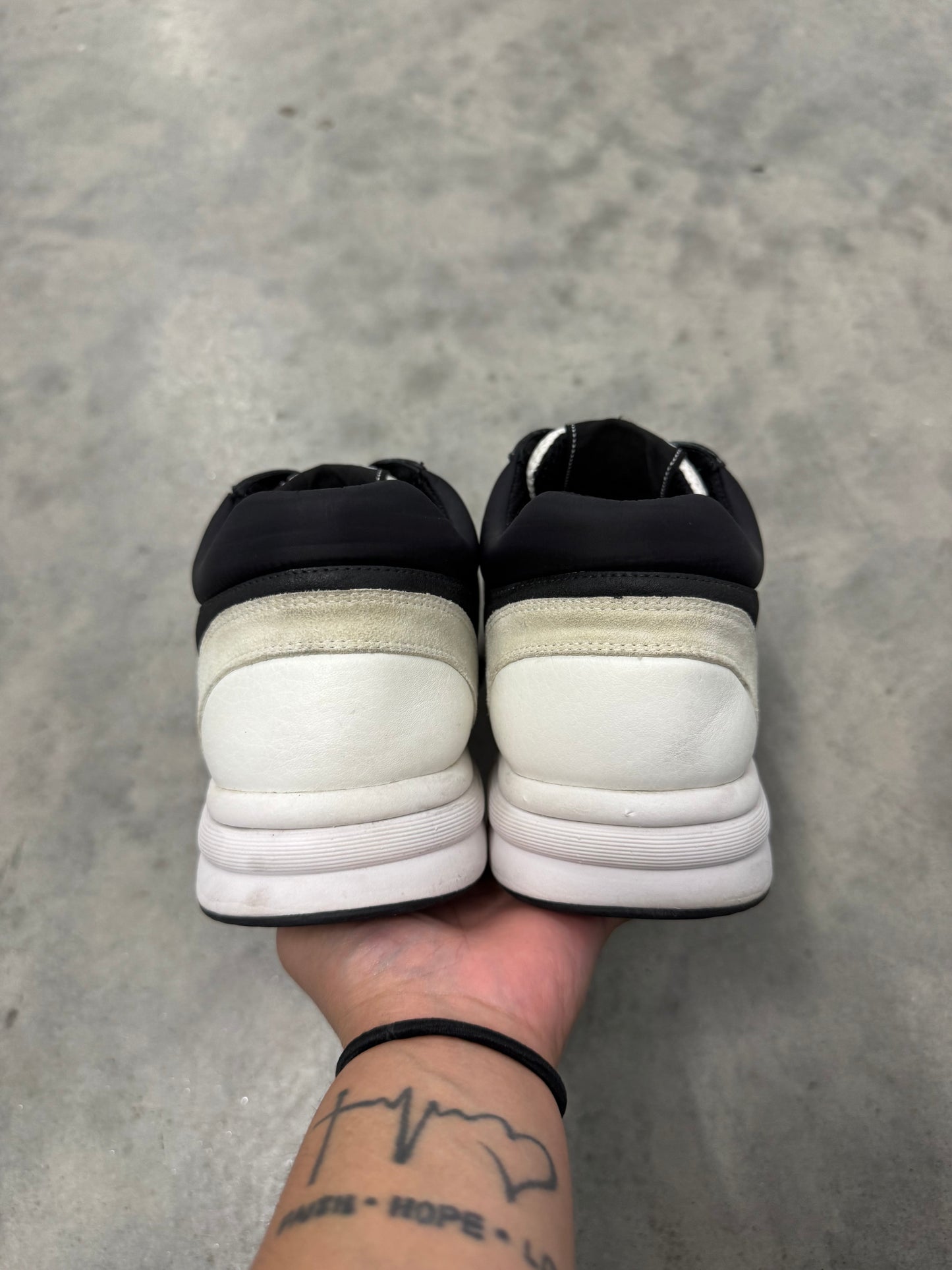 CHANEL SNEAKER “ White Black “