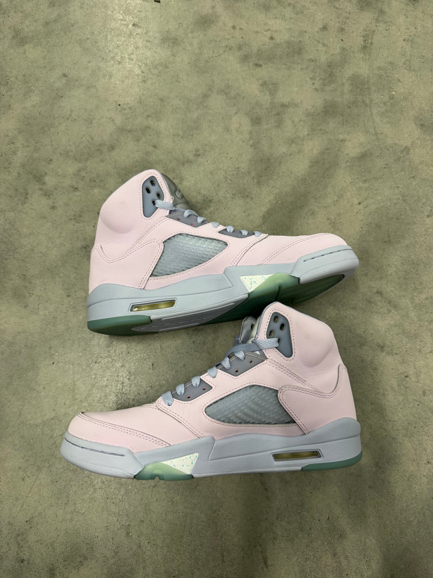 JORDAN 5 SE “ Easter “