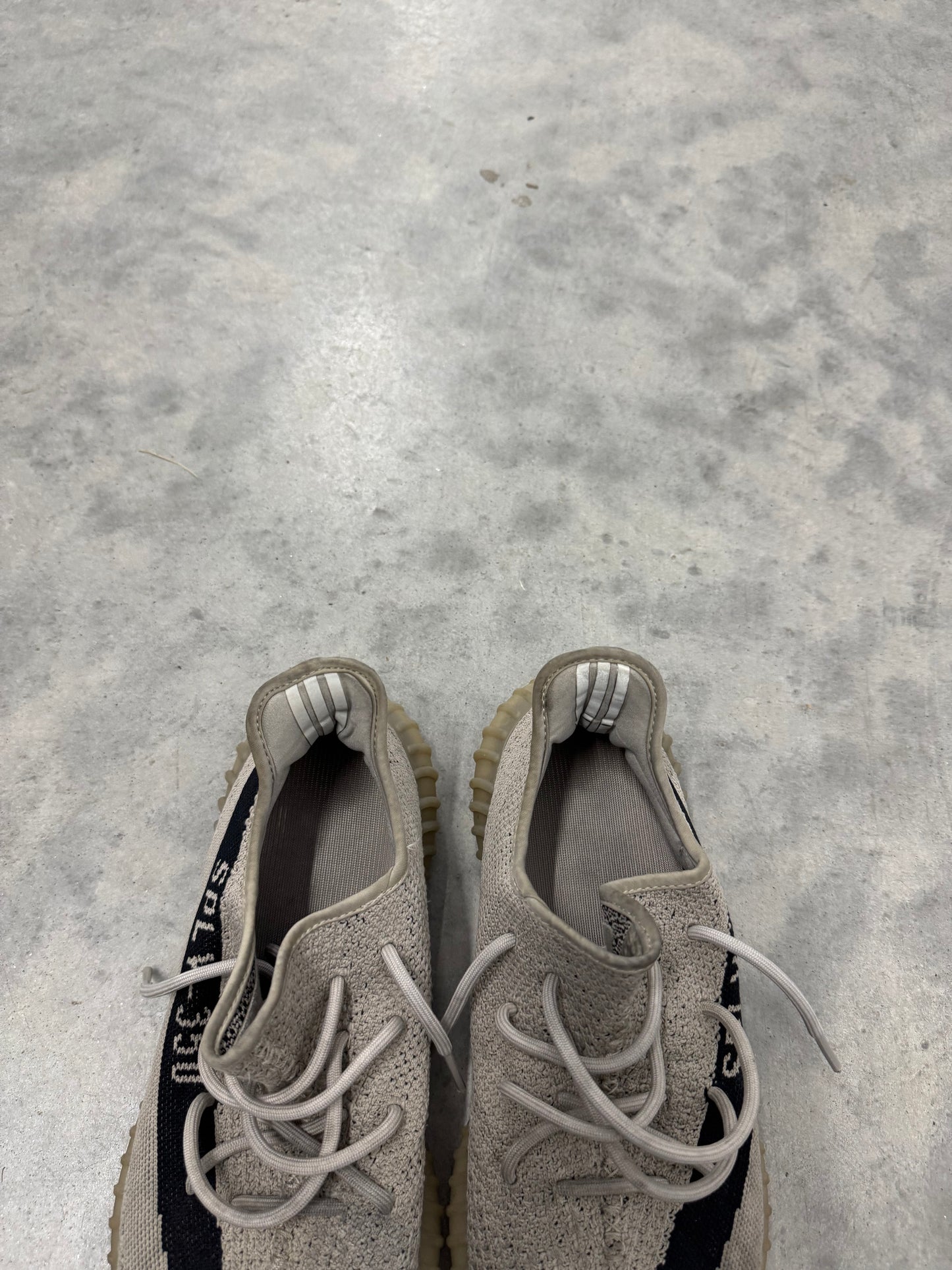 YEEZY BOOST 350 V2 “ Slate “