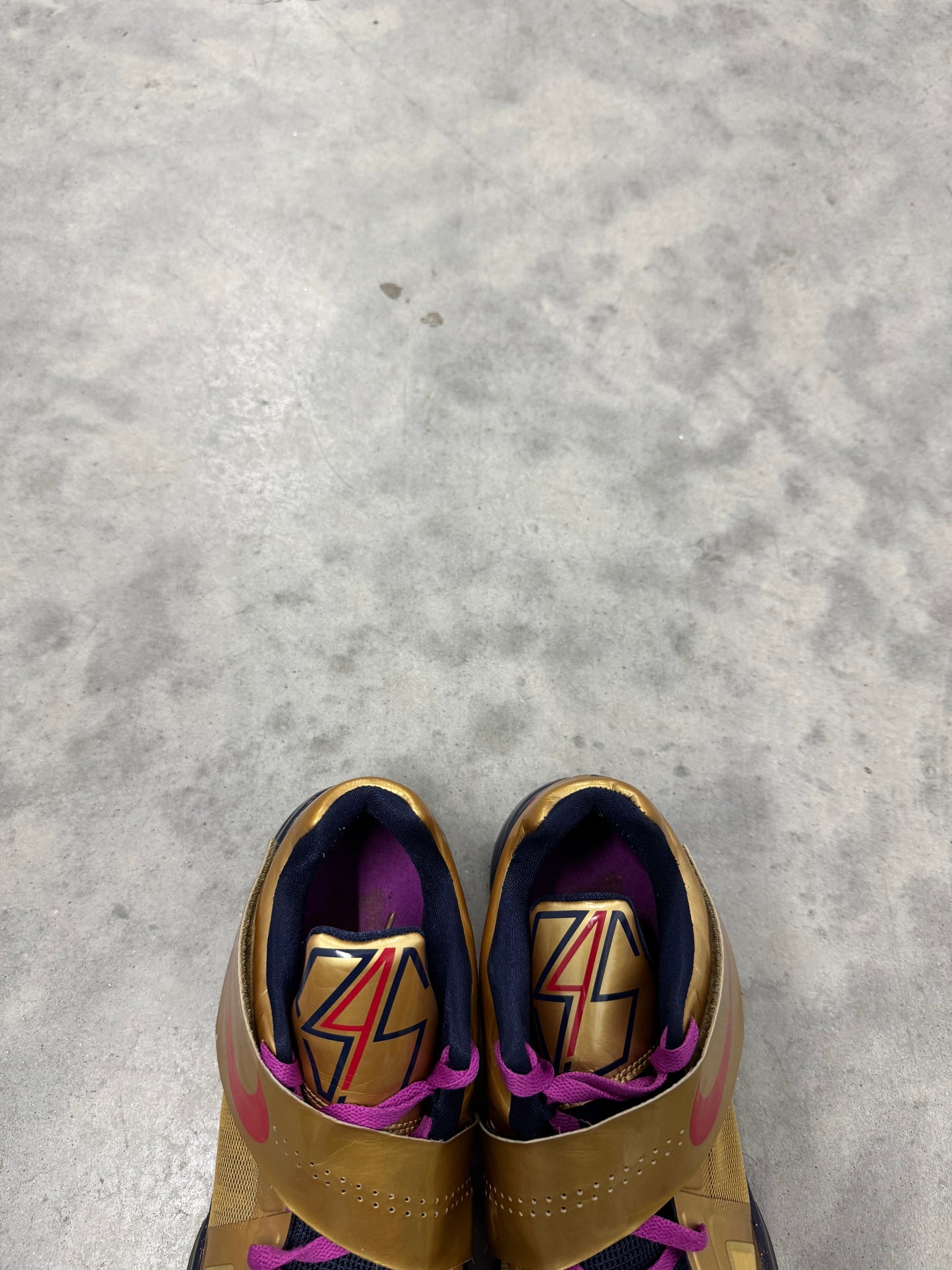ZOOM KD 4 “ Gold Metal “