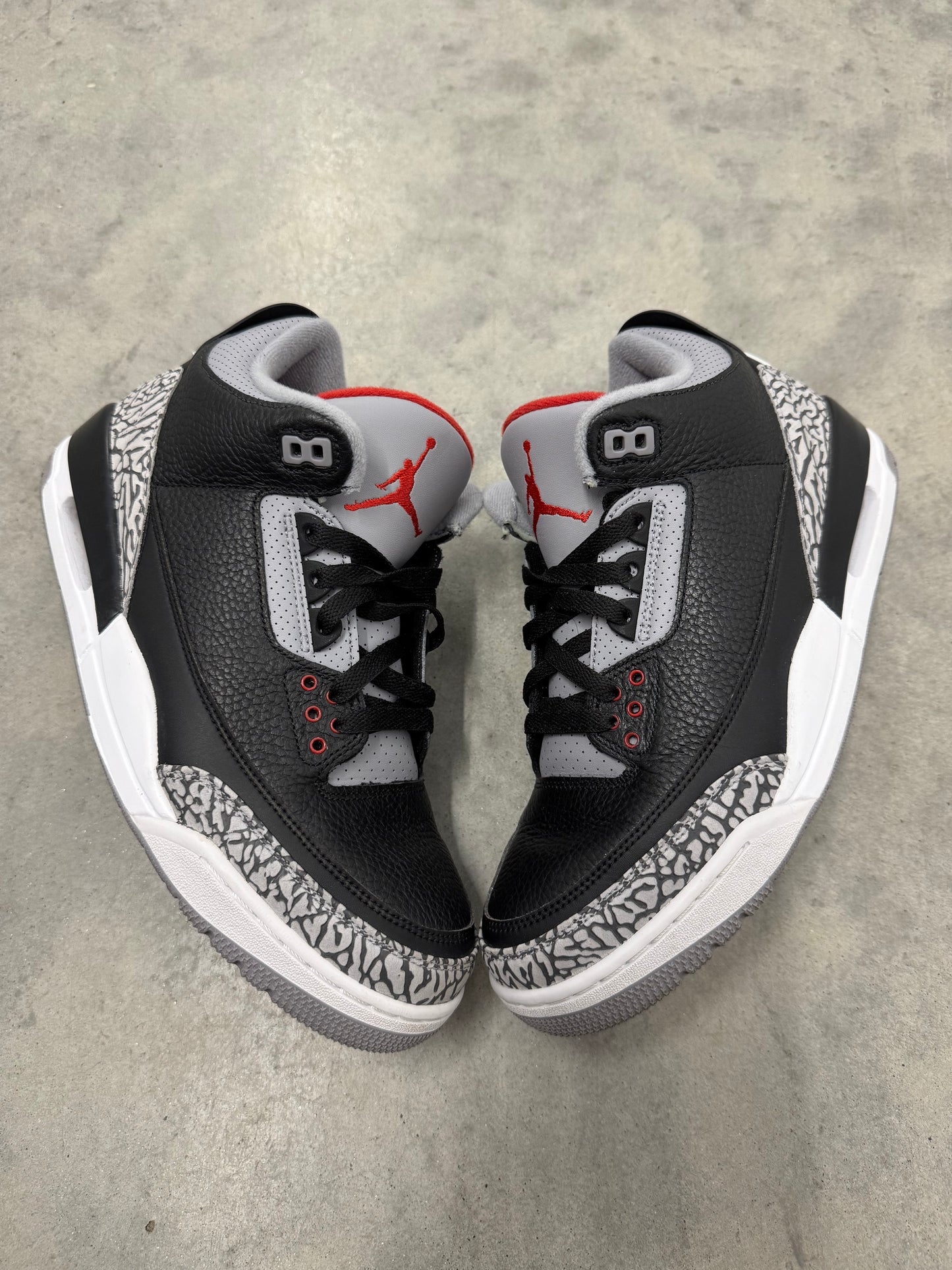 JORDAN 3 “ Black Cement “ ( 2018 )